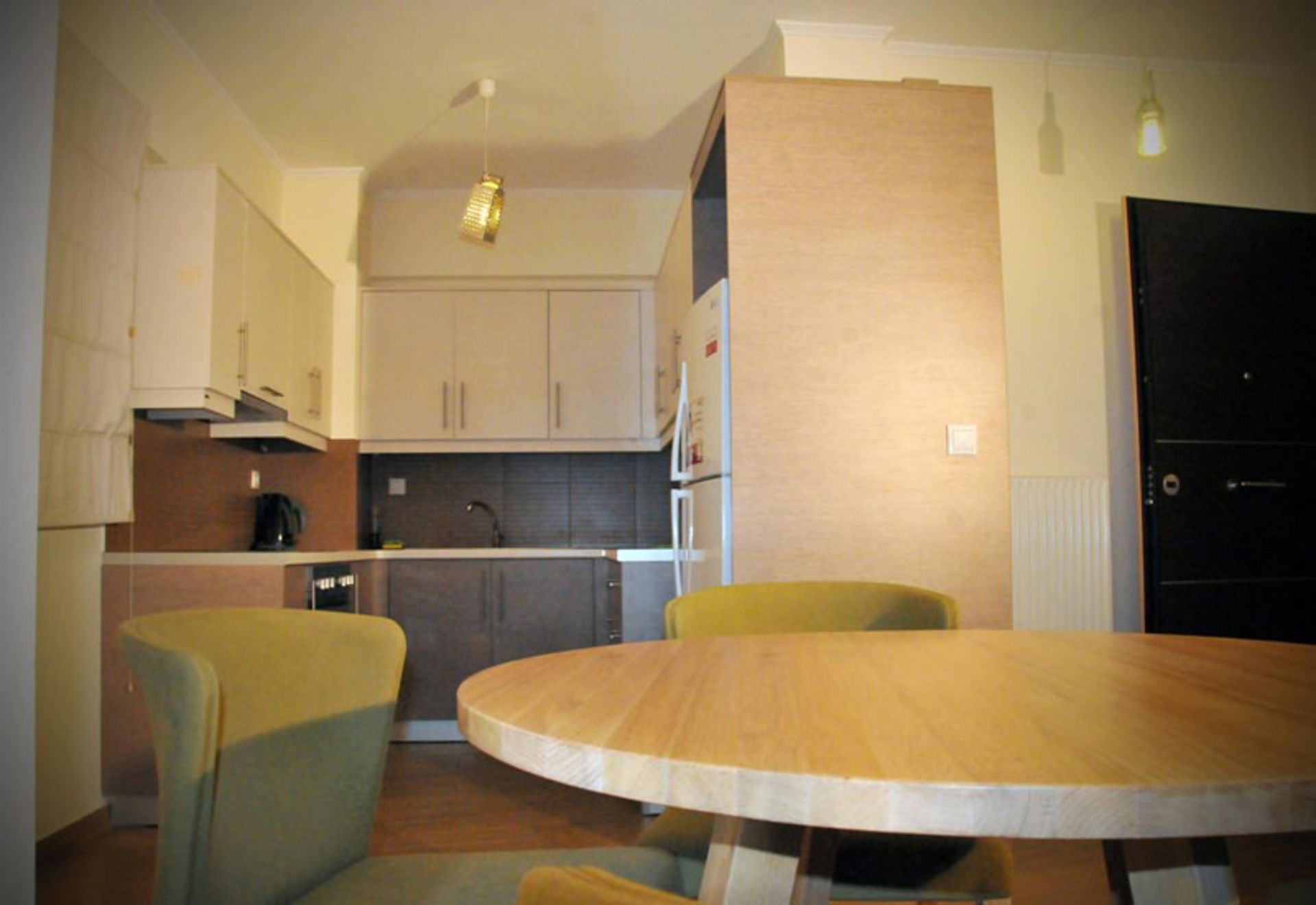 هتل آپارتمان آتن لوتوس (Athens Lotus Apartments)