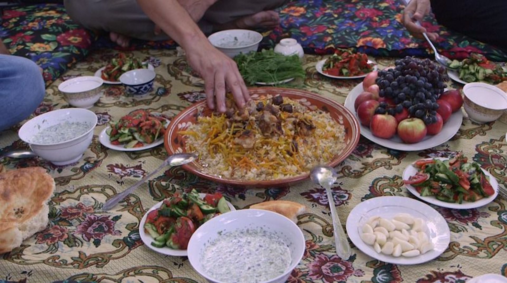 اوشی پلو تاجیکستان