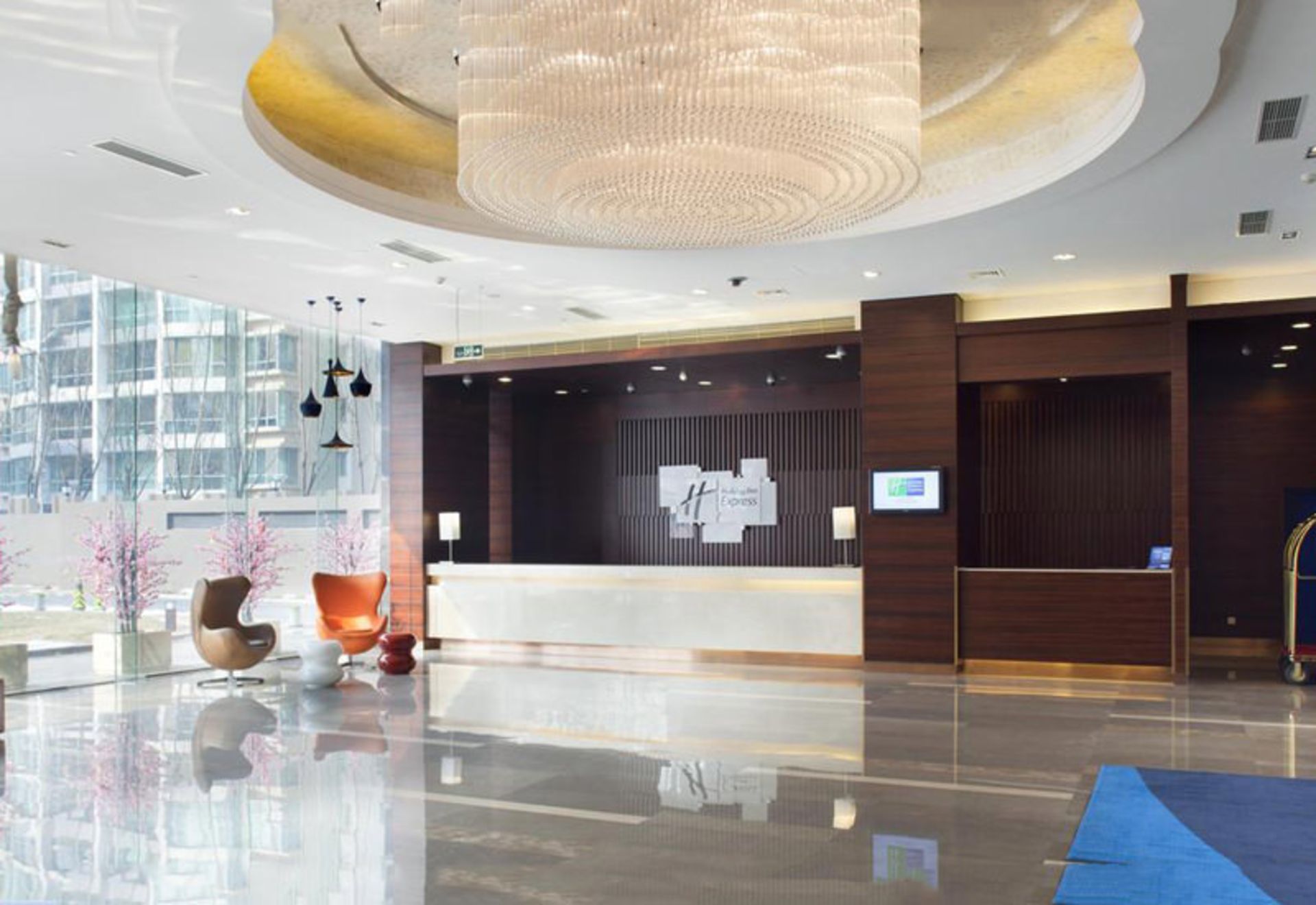 هتل هالیدی این اکسپرس دنگزیمن (Holiday Inn Express Beijing Dongzhimen)