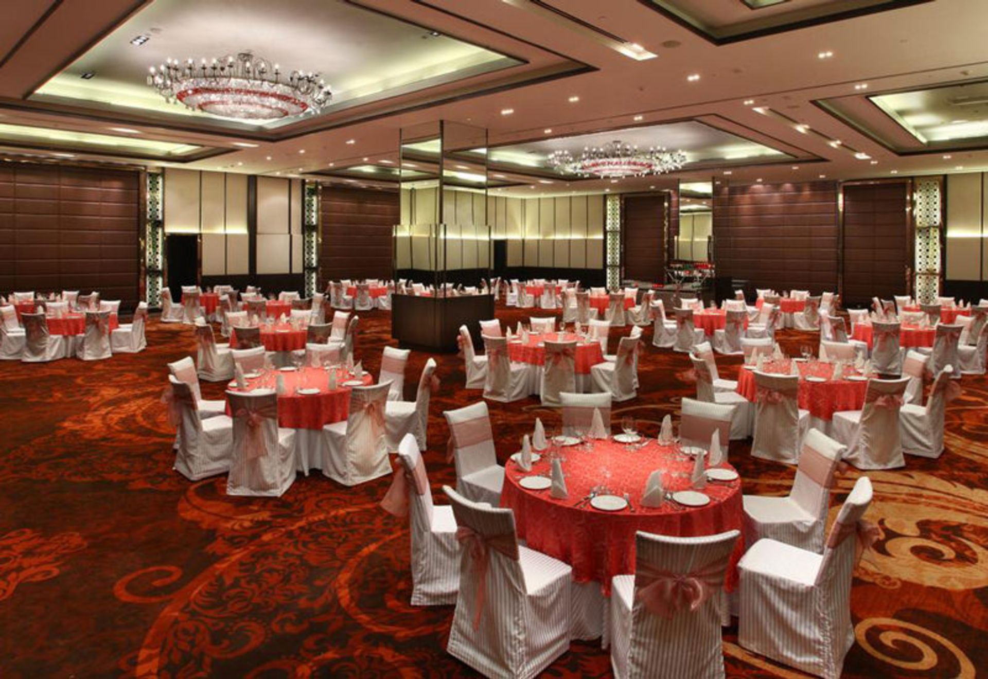 هتل کراون پلازا دهلی نو روهینی (Crowne Plaza New Delhi Rohini)