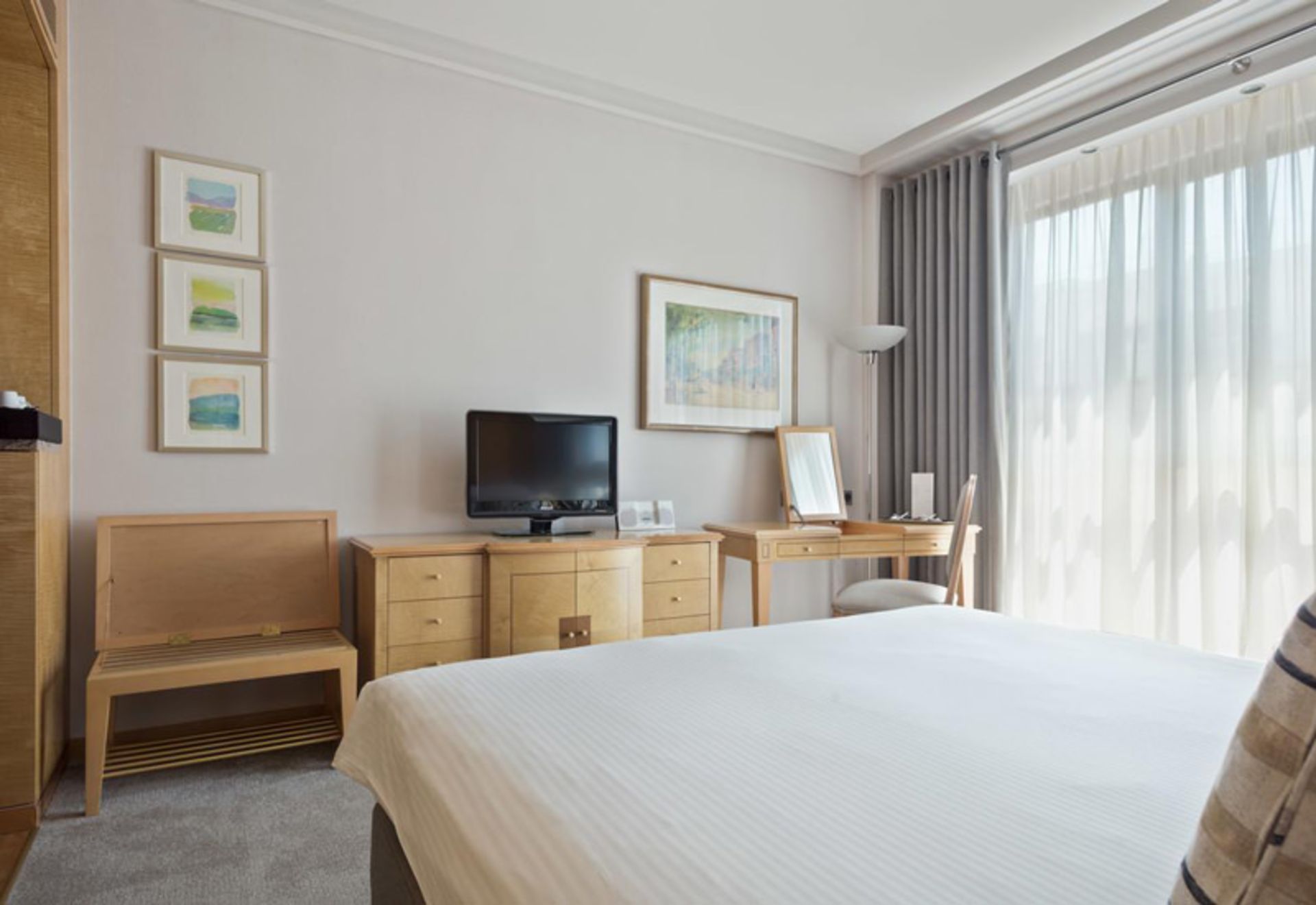 هتل ملیا آتن (Melia Athens)