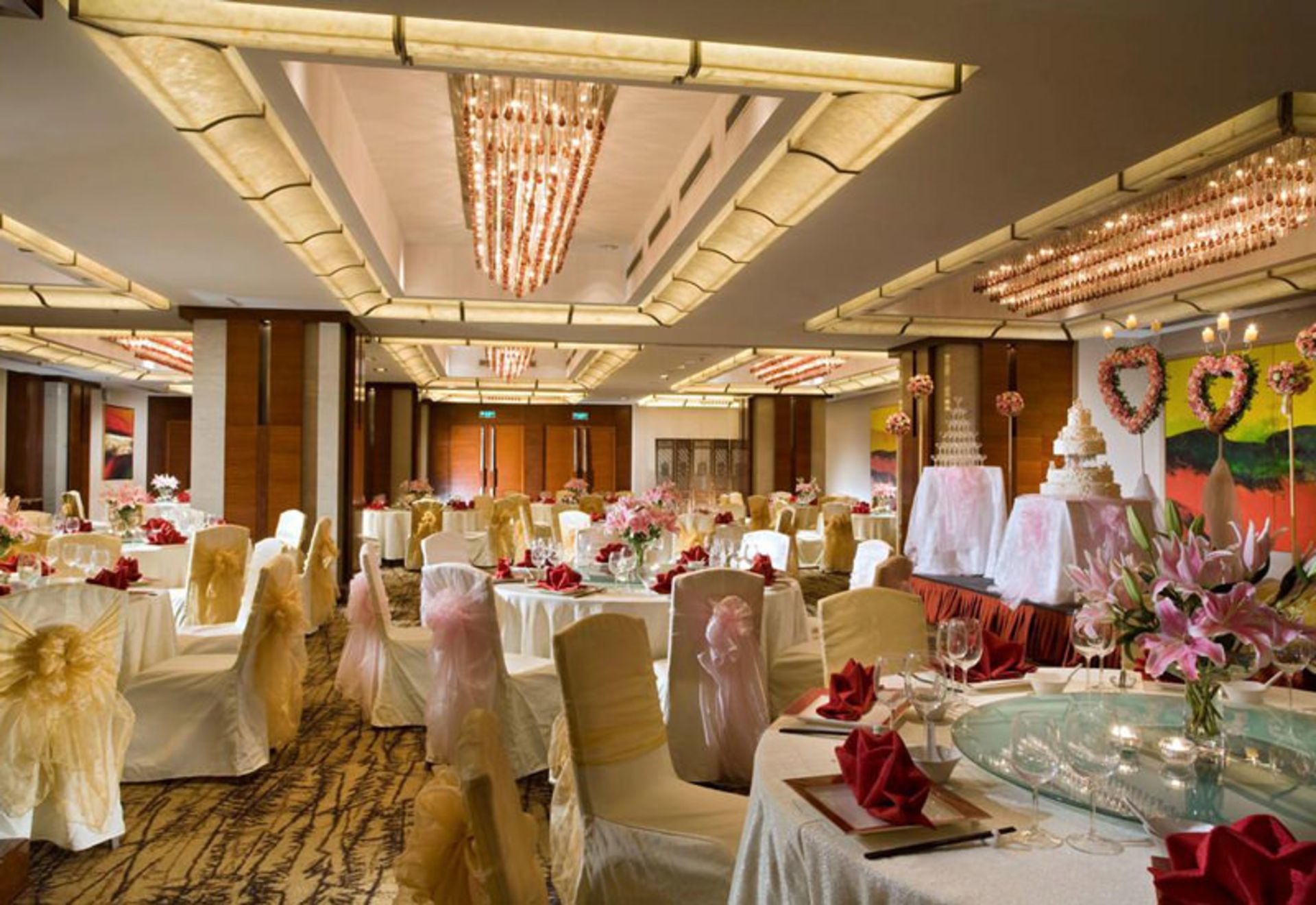 هتل فور پوینت بای شرایتون شانگهای (Four Points by Sheraton Shanghai, Pudong)