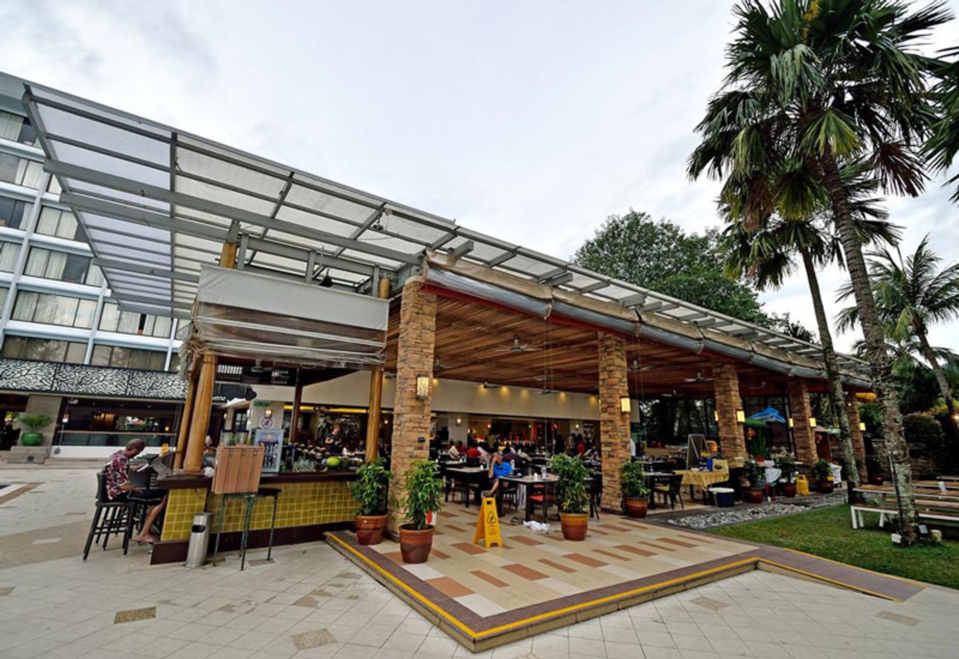 هتل هالیدی این ریزورت پنانگ (Holiday Inn Resort Penang)