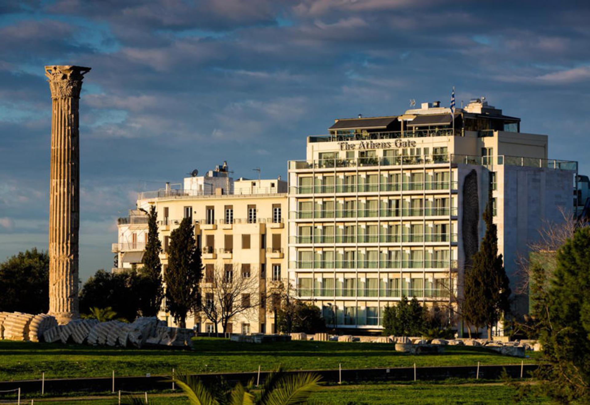 هتل آتن گیت (The Athens Gate Hotel)