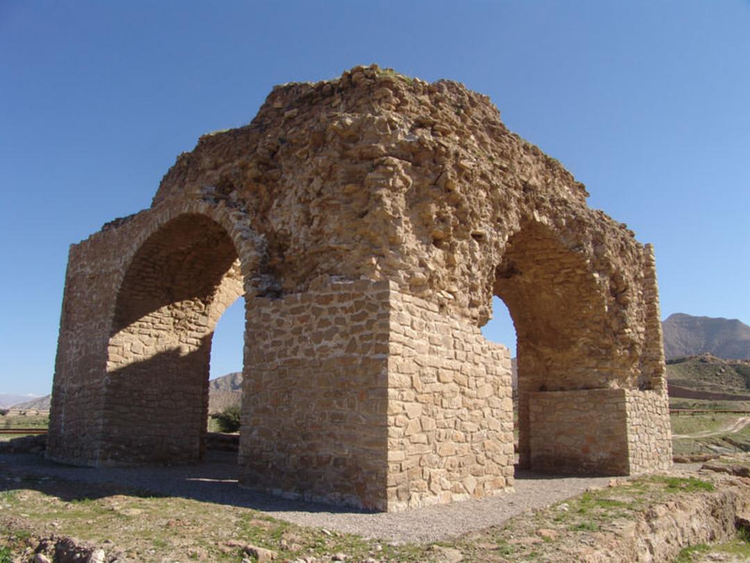 چهارطاقی خیراباد