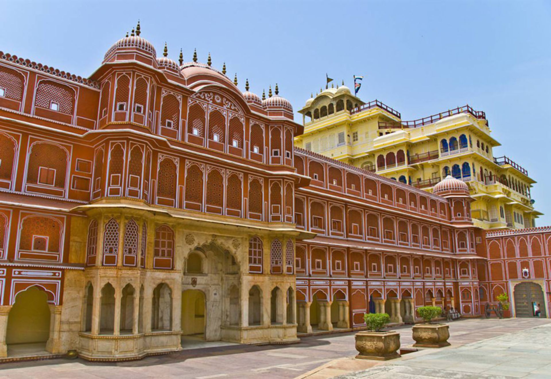 قصر شهر (City Palace)