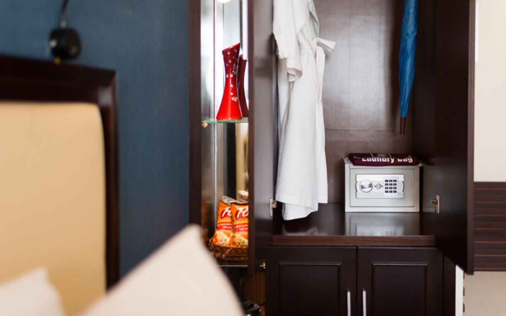 هتل سیرین پریمیر (Serene Premier Hotel)