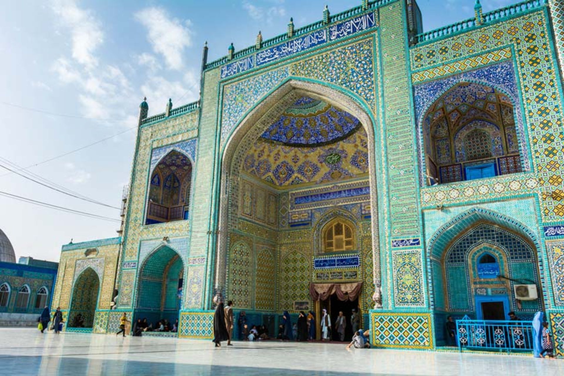 مسجد کبود مزار شریف