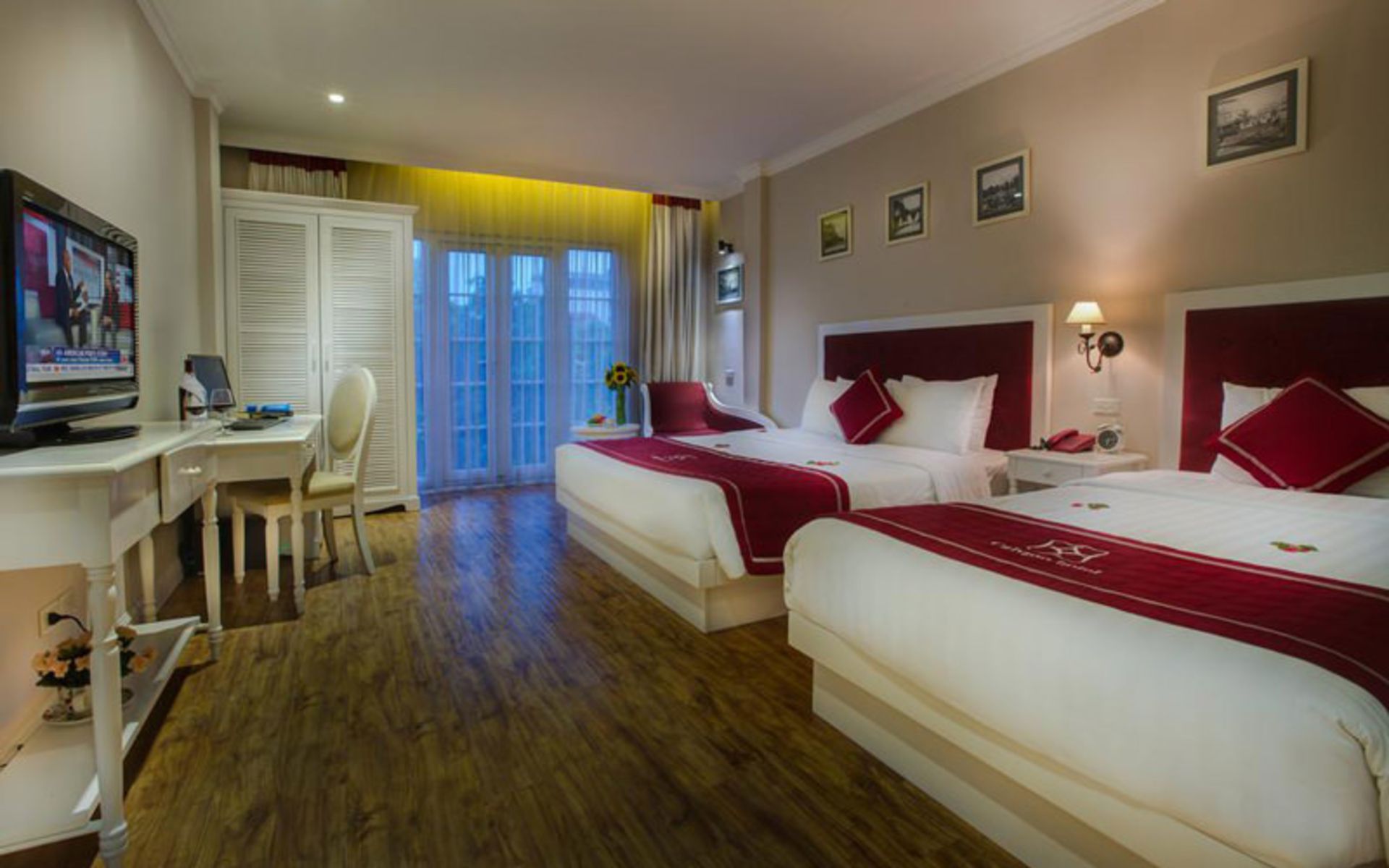 هتل کالیپسو پریمیر (Calypso Premier Hotel)