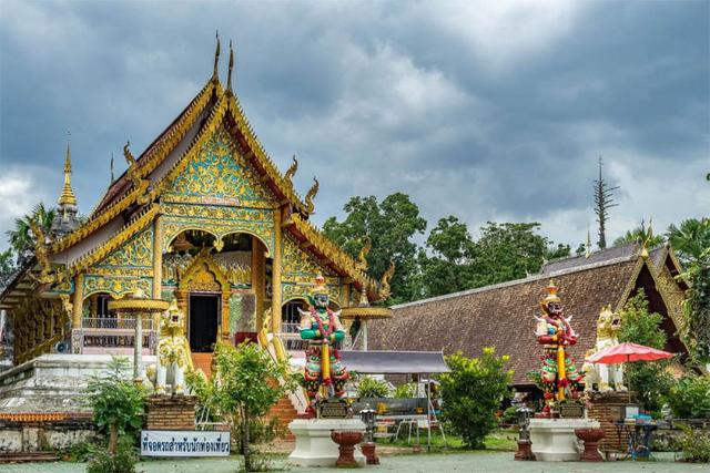Wat Phra Yuen