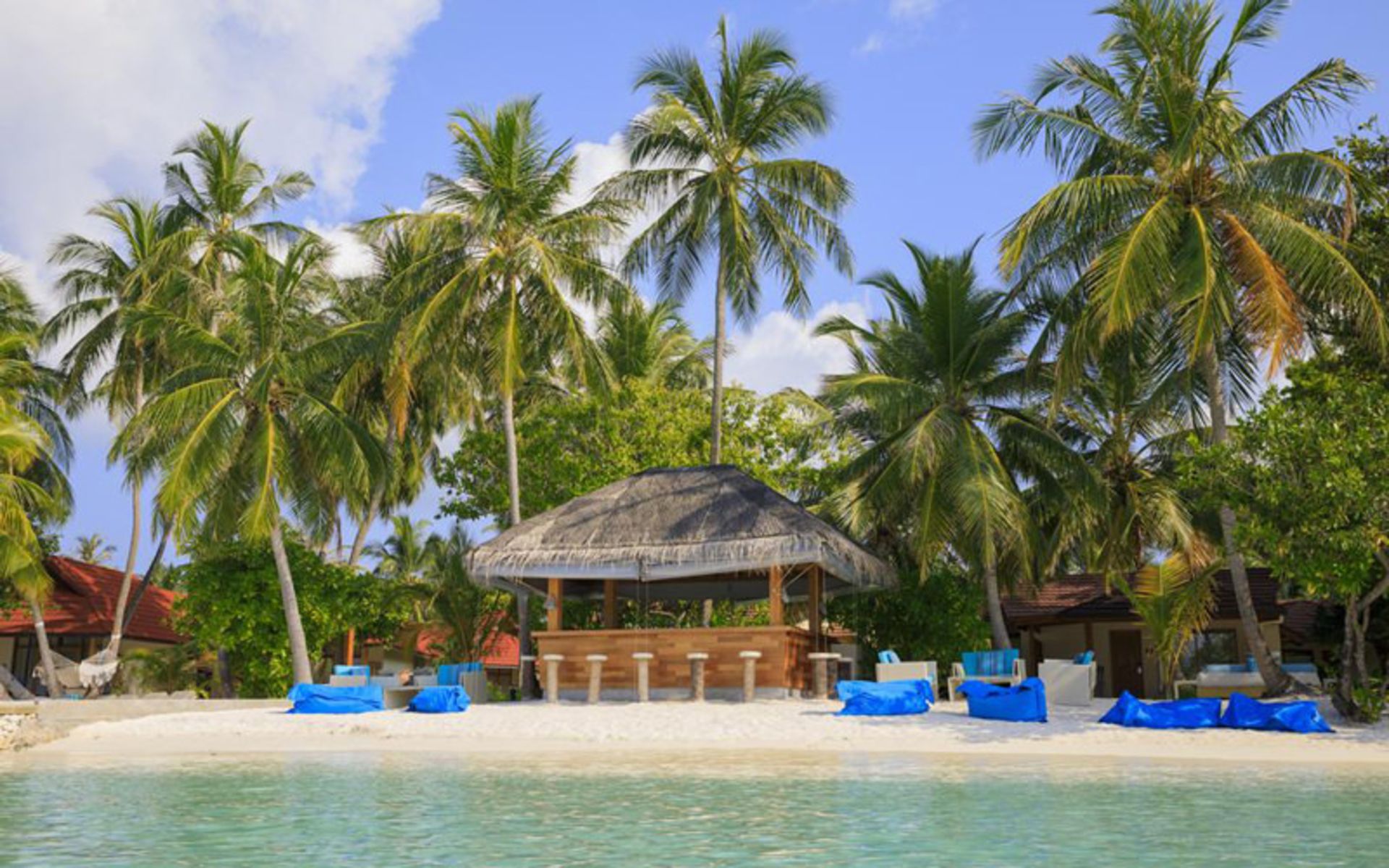 هتل کورومبا مالدیو (Kurumba Maldives)