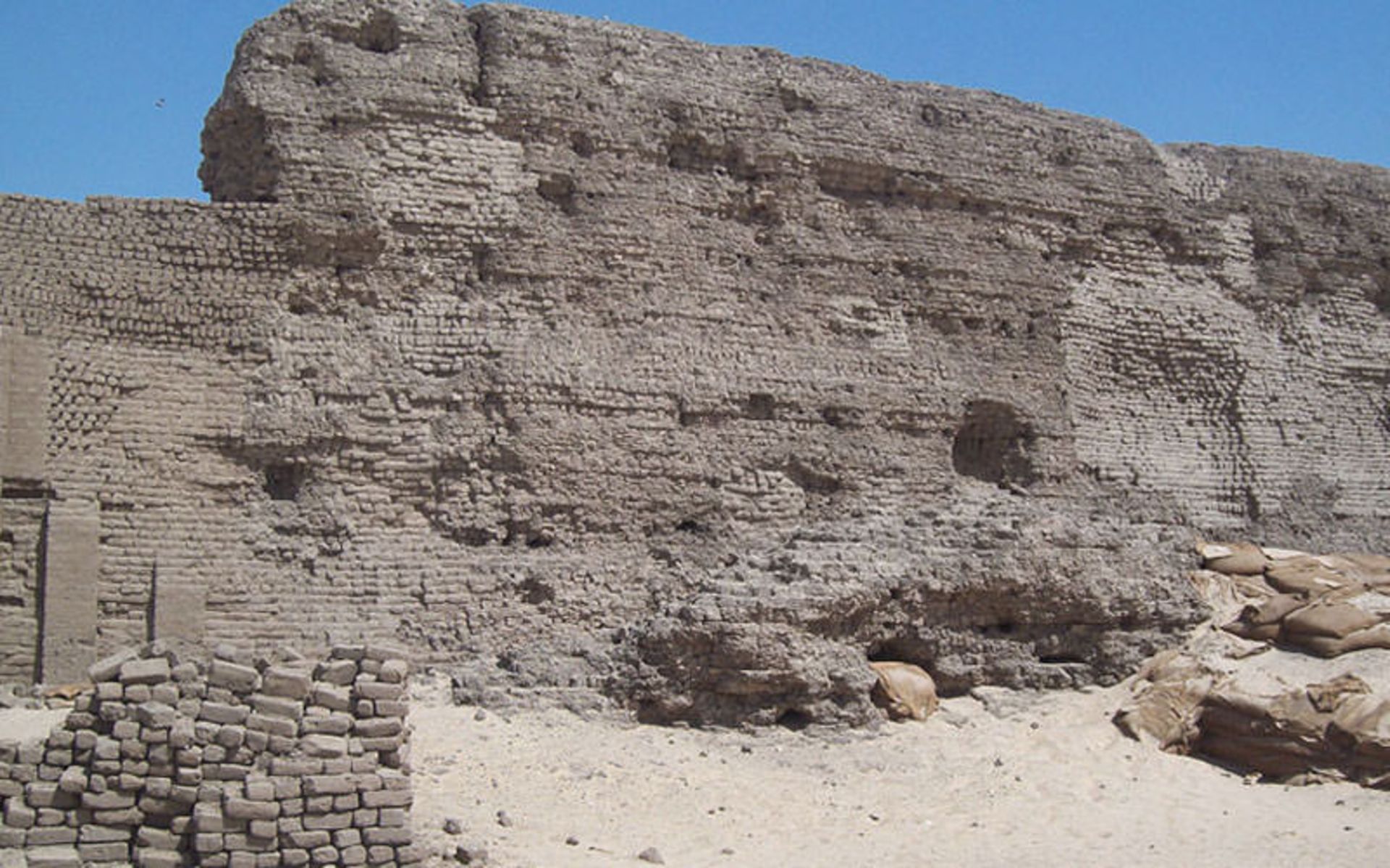 مصر