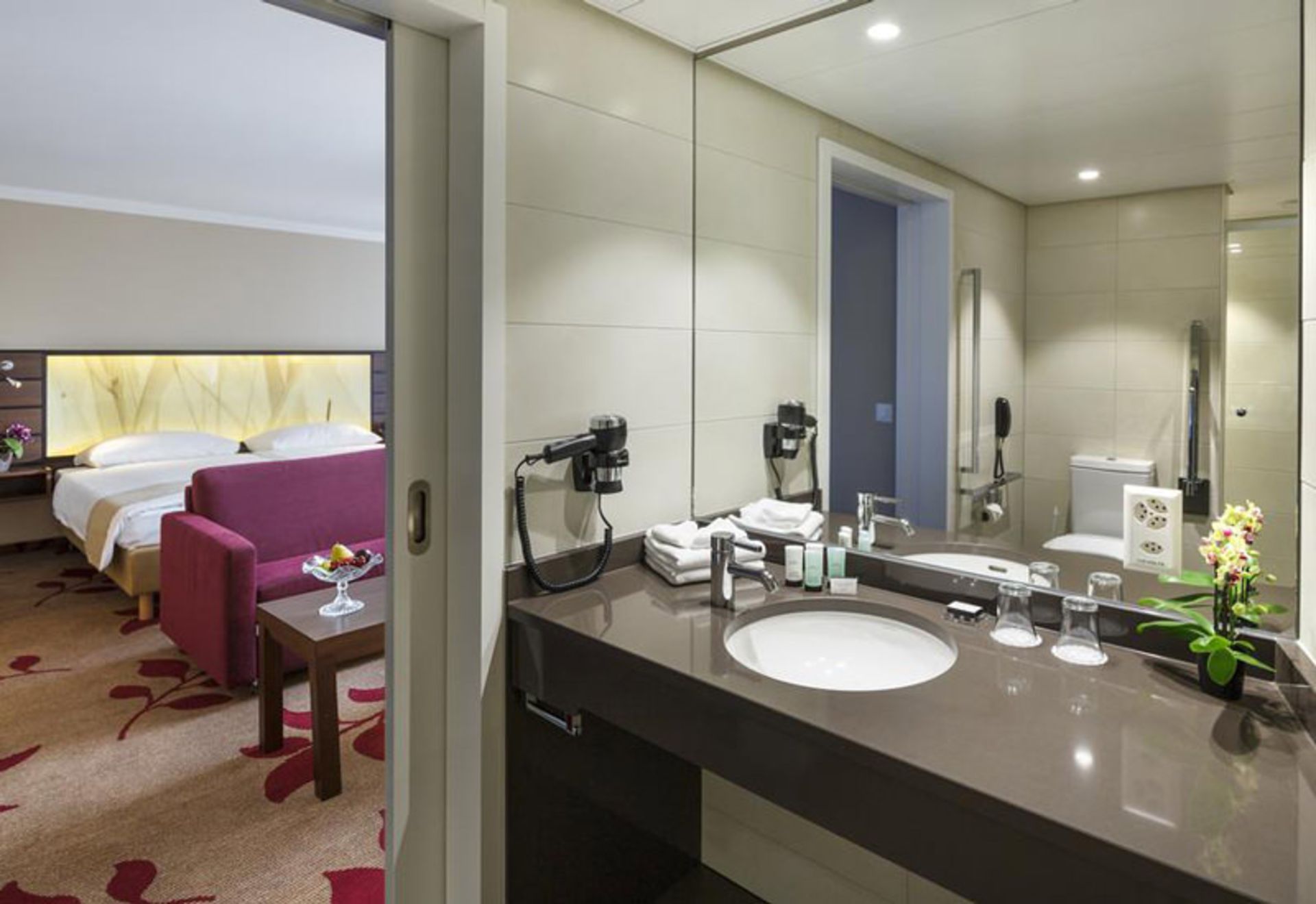 هتل فیفا اسکات (FIFA Hotel Ascot)