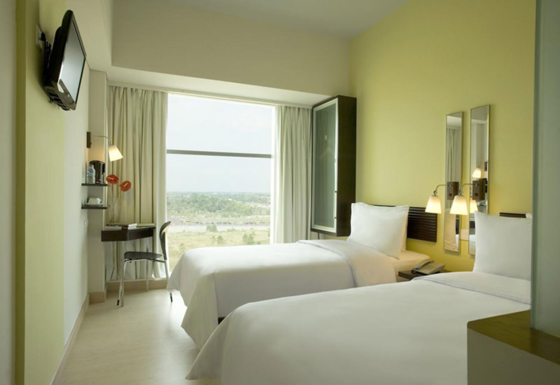 هتل سانتیکا بی اس دی سیتی سرپونگ (Hotel Santika BSD City-Serpong)