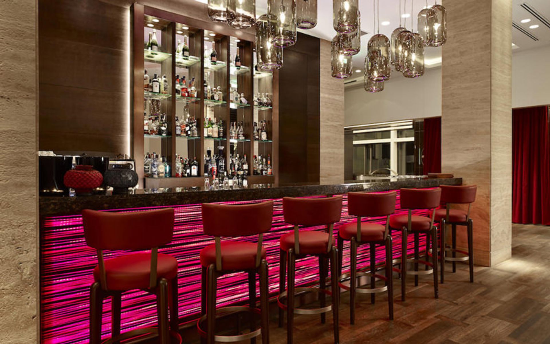 هتل متروپل پالاس بلگراد (Hotel Metropol Palace)