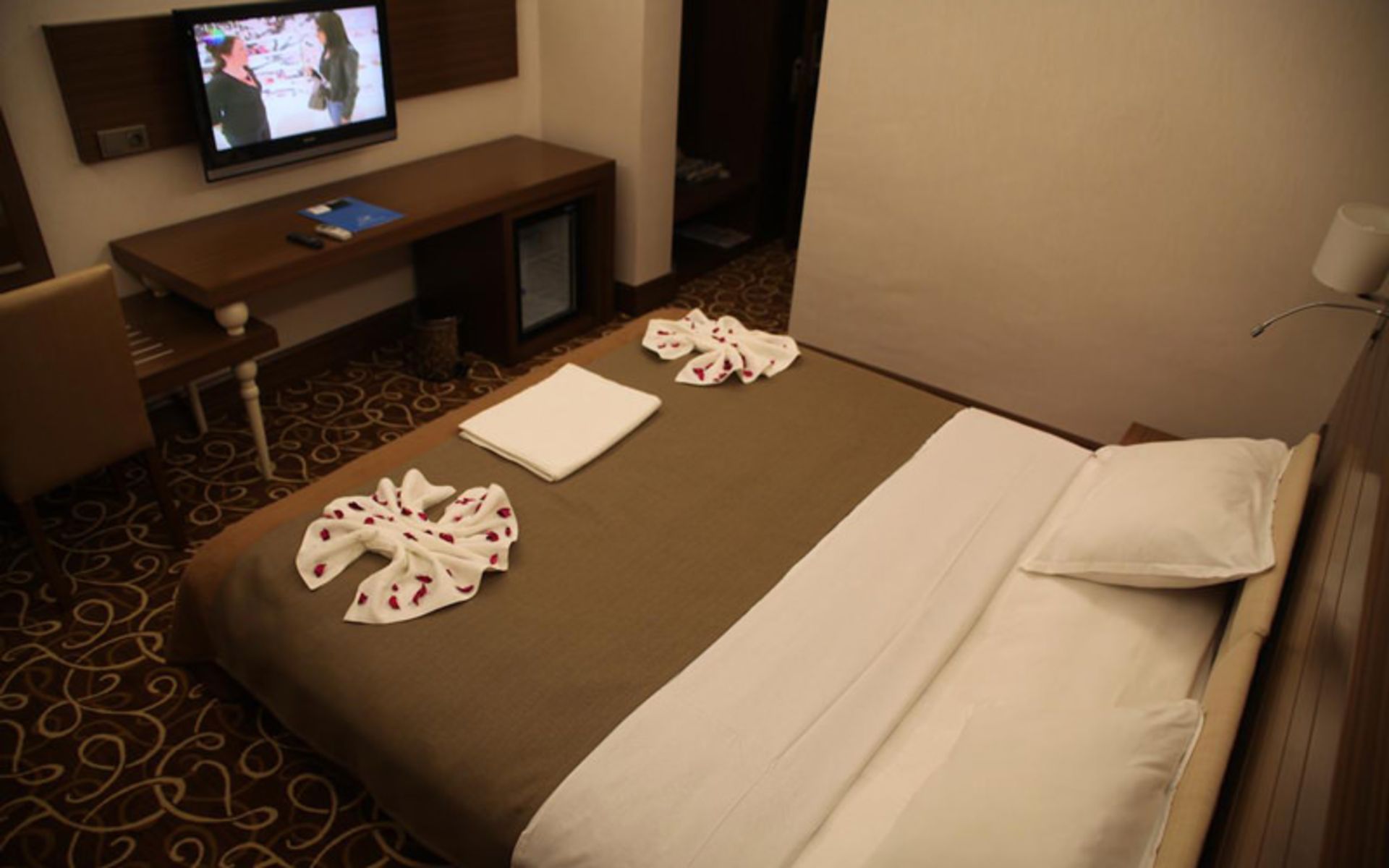 هتل بویوک اورارتو (Buyuk Urartu Hotel)