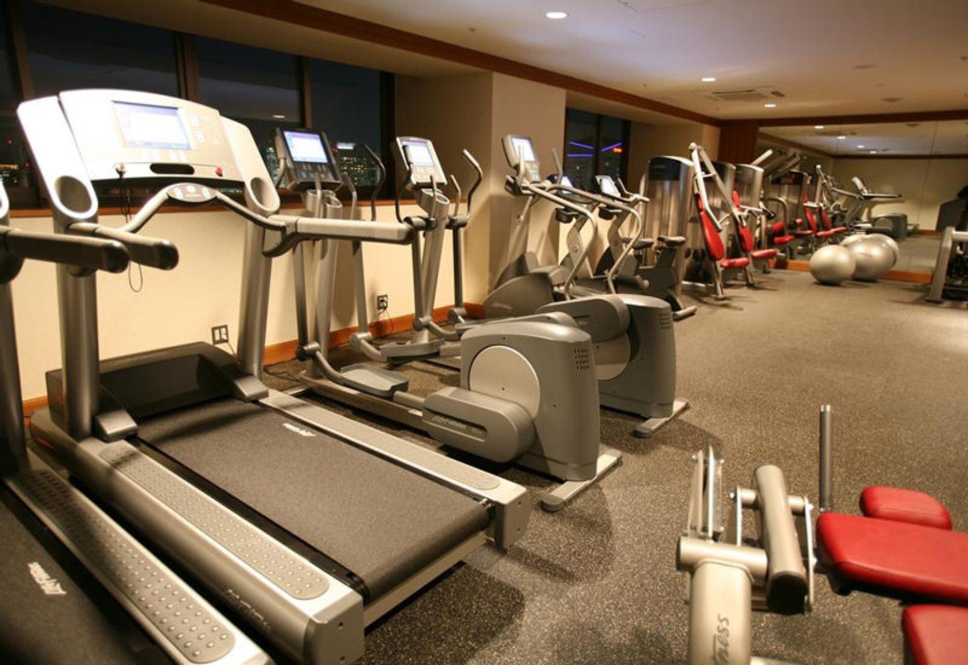 هتل ریتز کارلتون (The Ritz-Carlton)