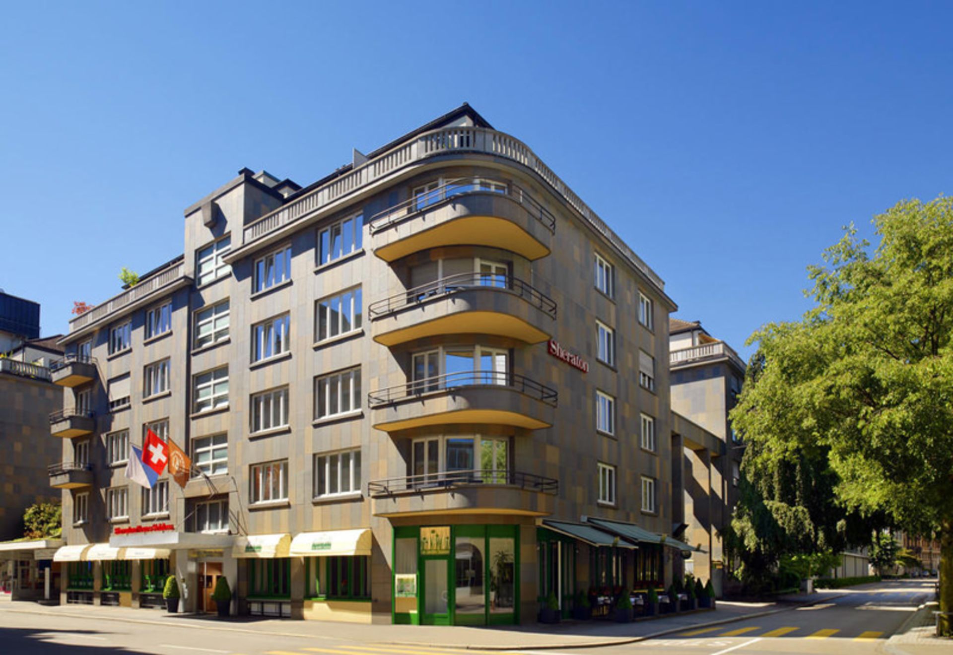 هتل شرایتون زوریخ نویس شلوس (Sheraton Zürich Neues Schloss Hotel)