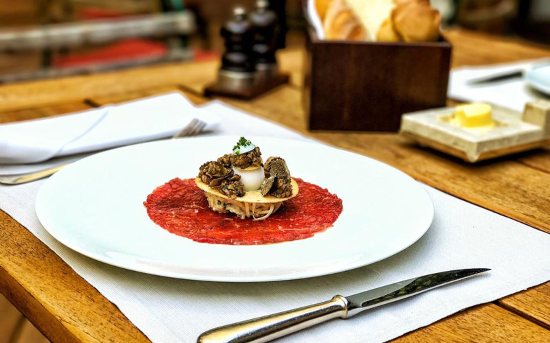 هتل اسکوئر ناین بلگراد (Square Nine Hotel Belgrade)