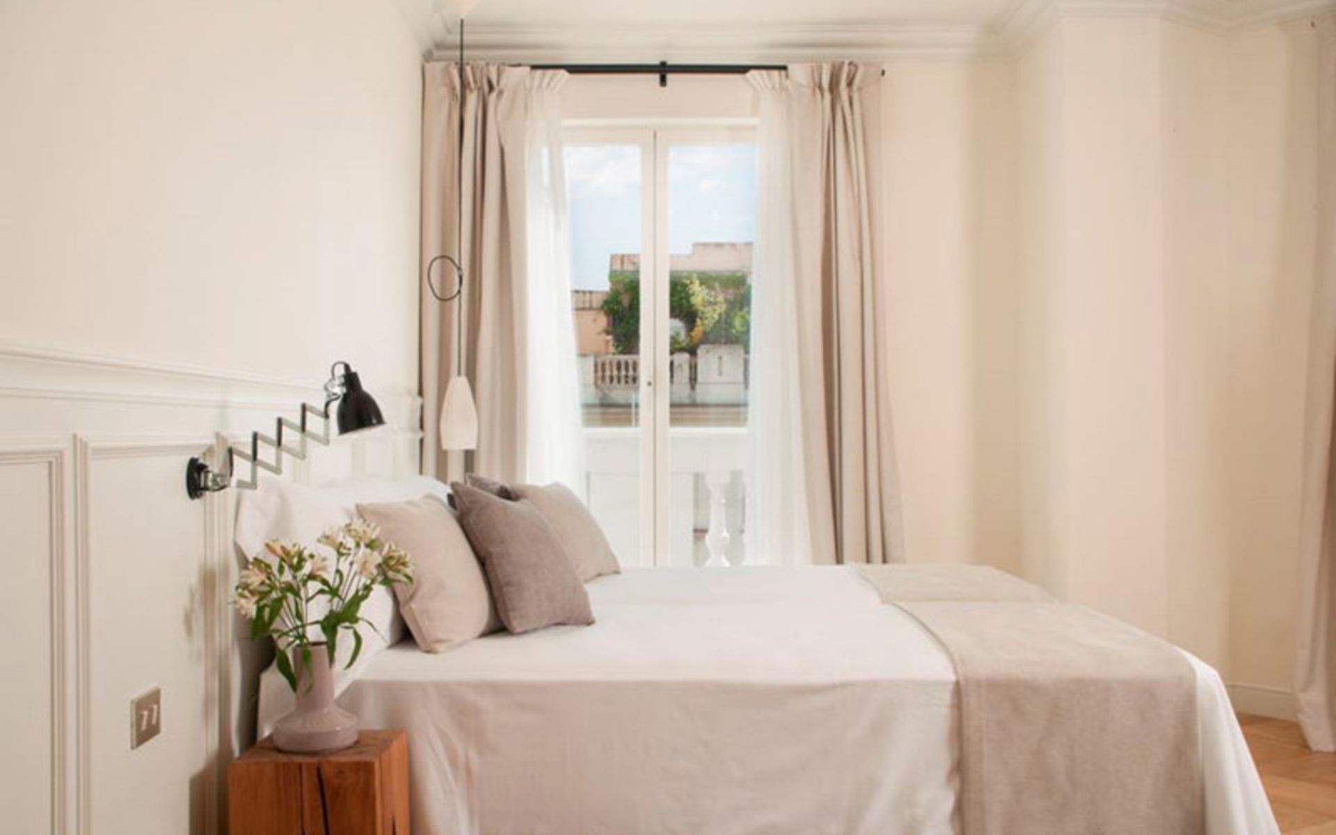 هتل دیر مادرید (Dear Hotel Madrid)