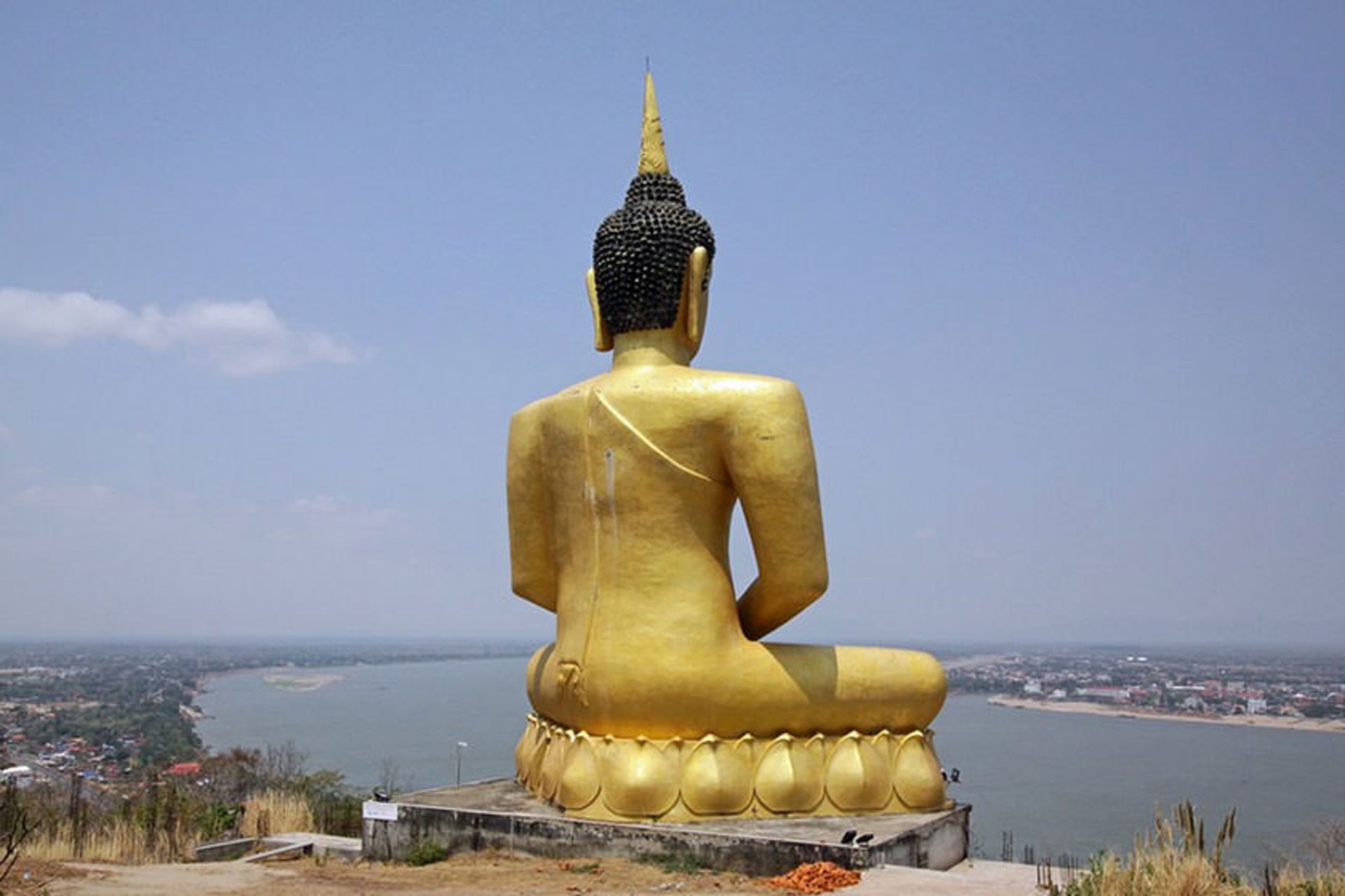 Pakse Golden Buddha