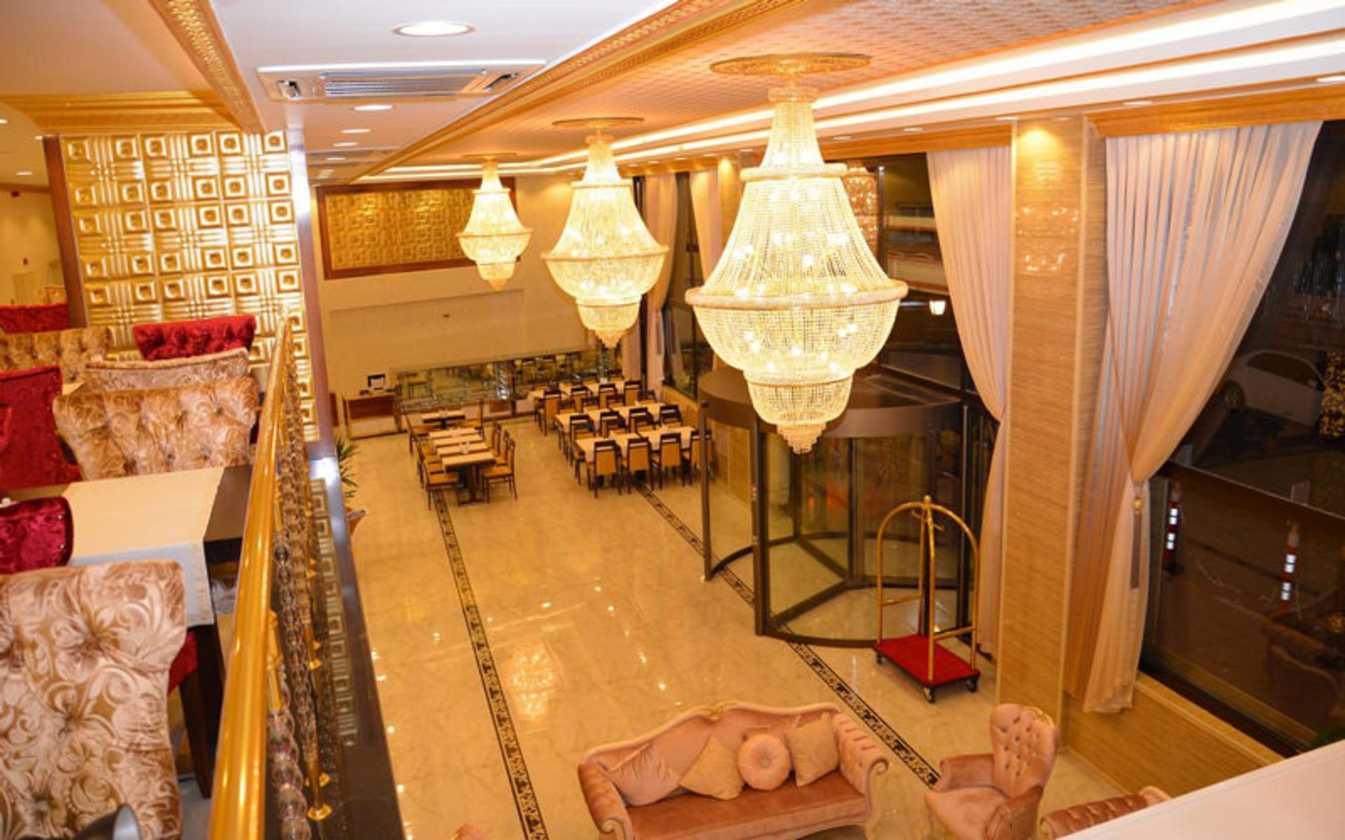 هتل هالدی (Haldi Hotel)