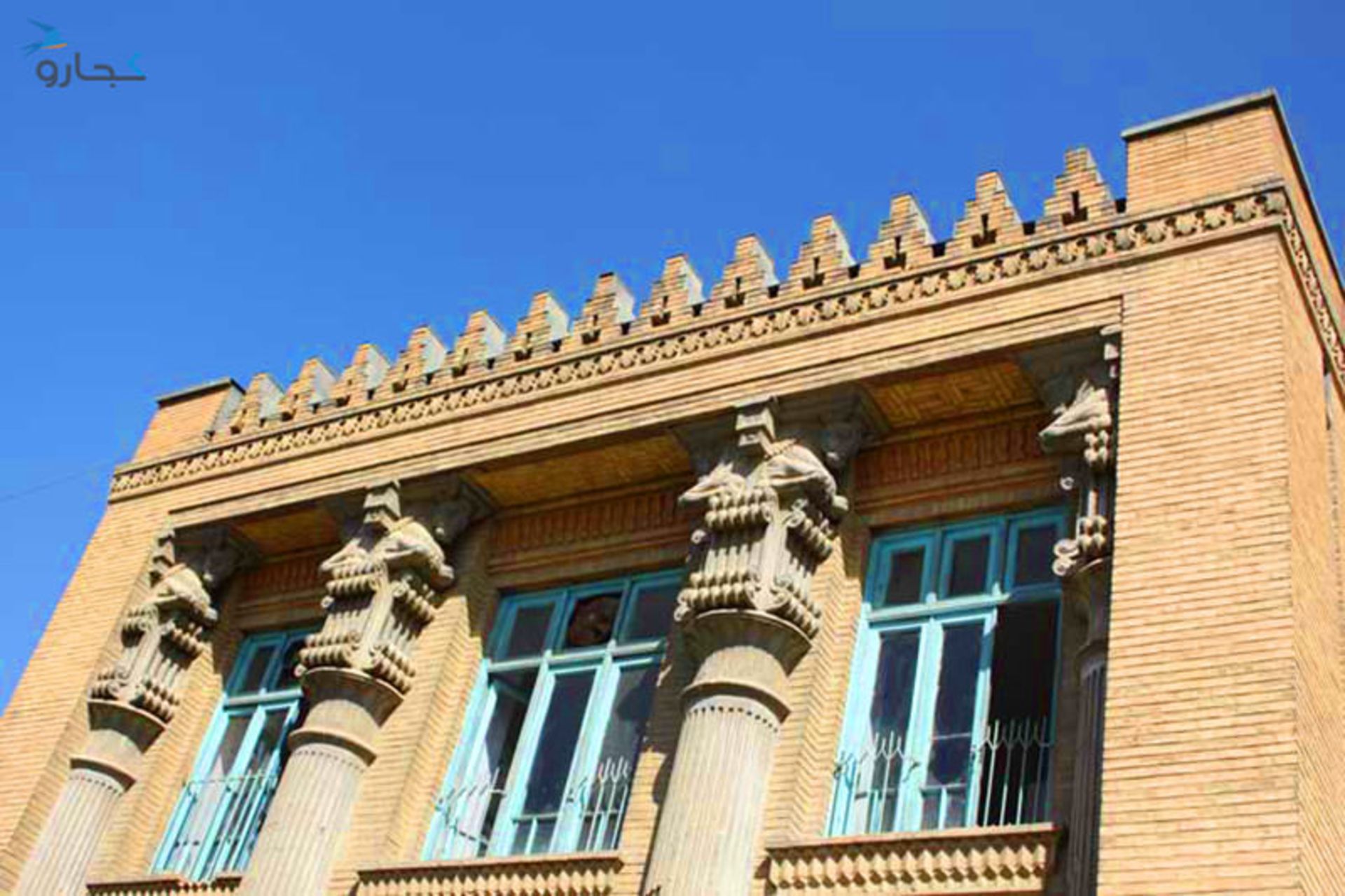 مدرسه انوشیروان