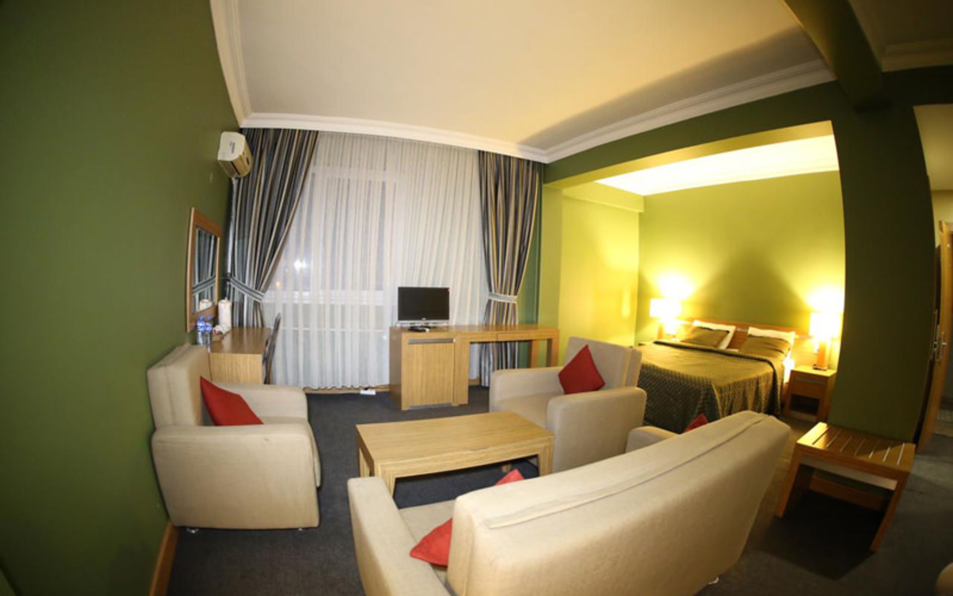هتل تامارا (Tamara Hotel)