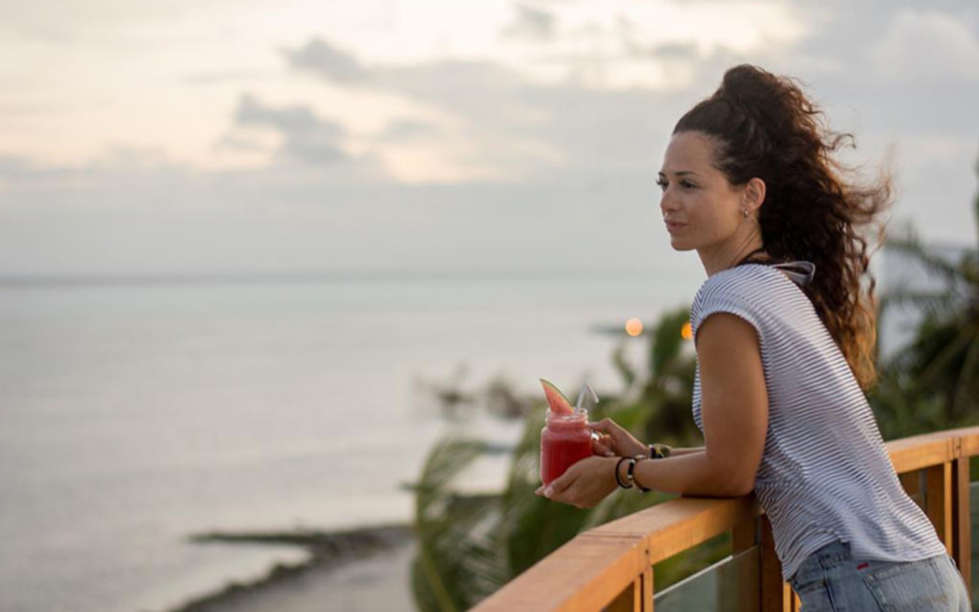 هتل ولانا بیچ (Velana Beach Maldives)