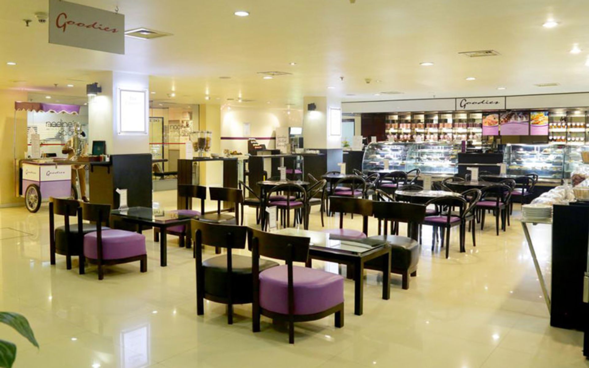 هتل سینامون لیک ‌ساید (Cinnamon Lakeside)