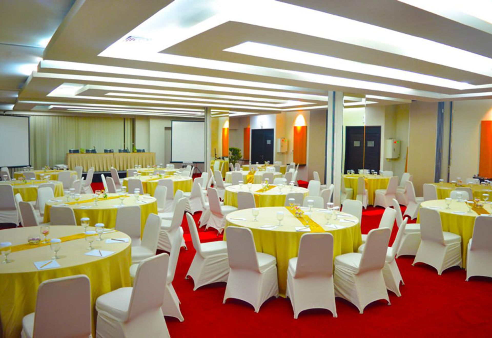 هتل سانتیکا بی اس دی سیتی سرپونگ (Hotel Santika BSD City-Serpong)