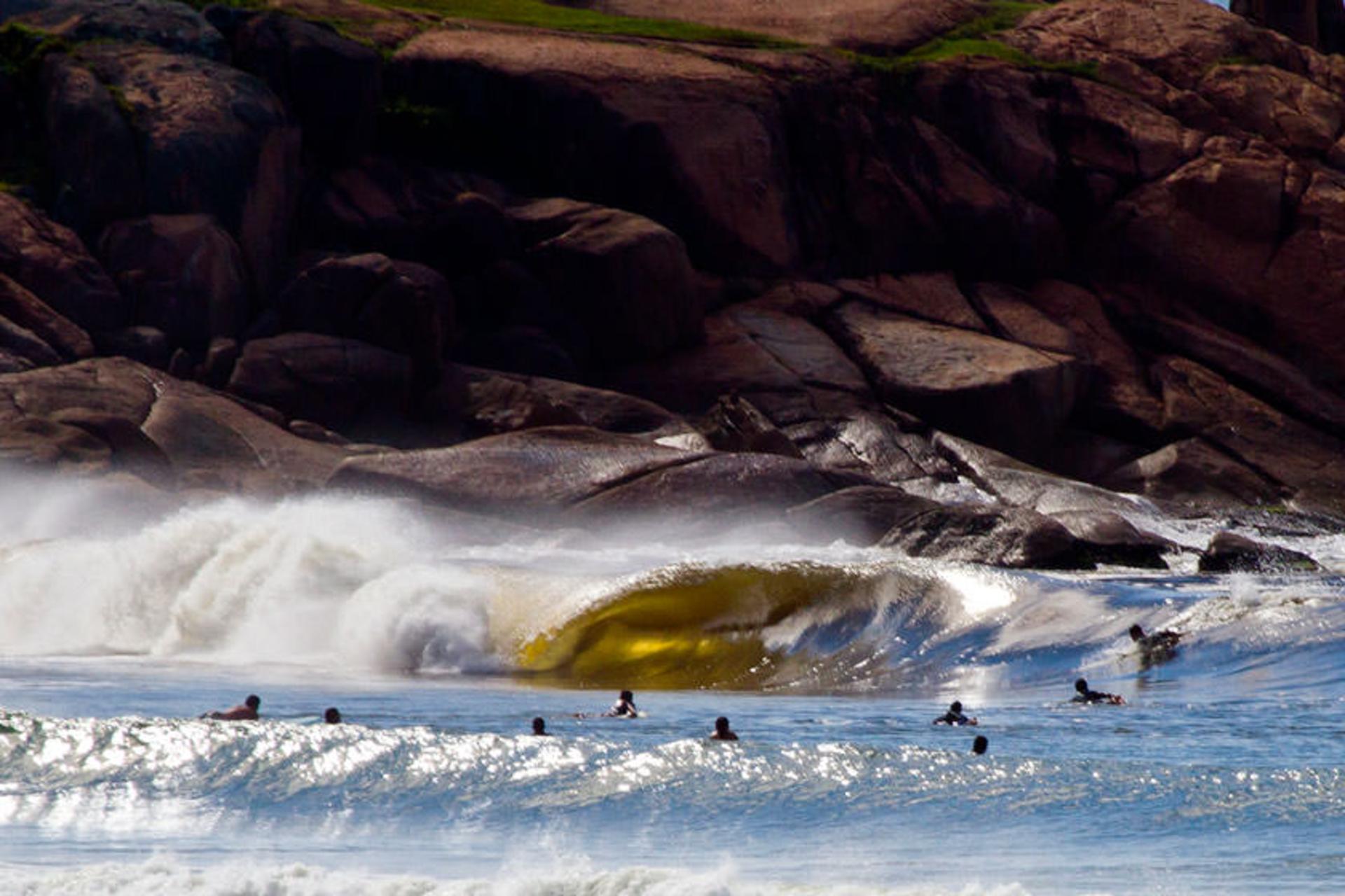 ساحل گواردا دو امباو