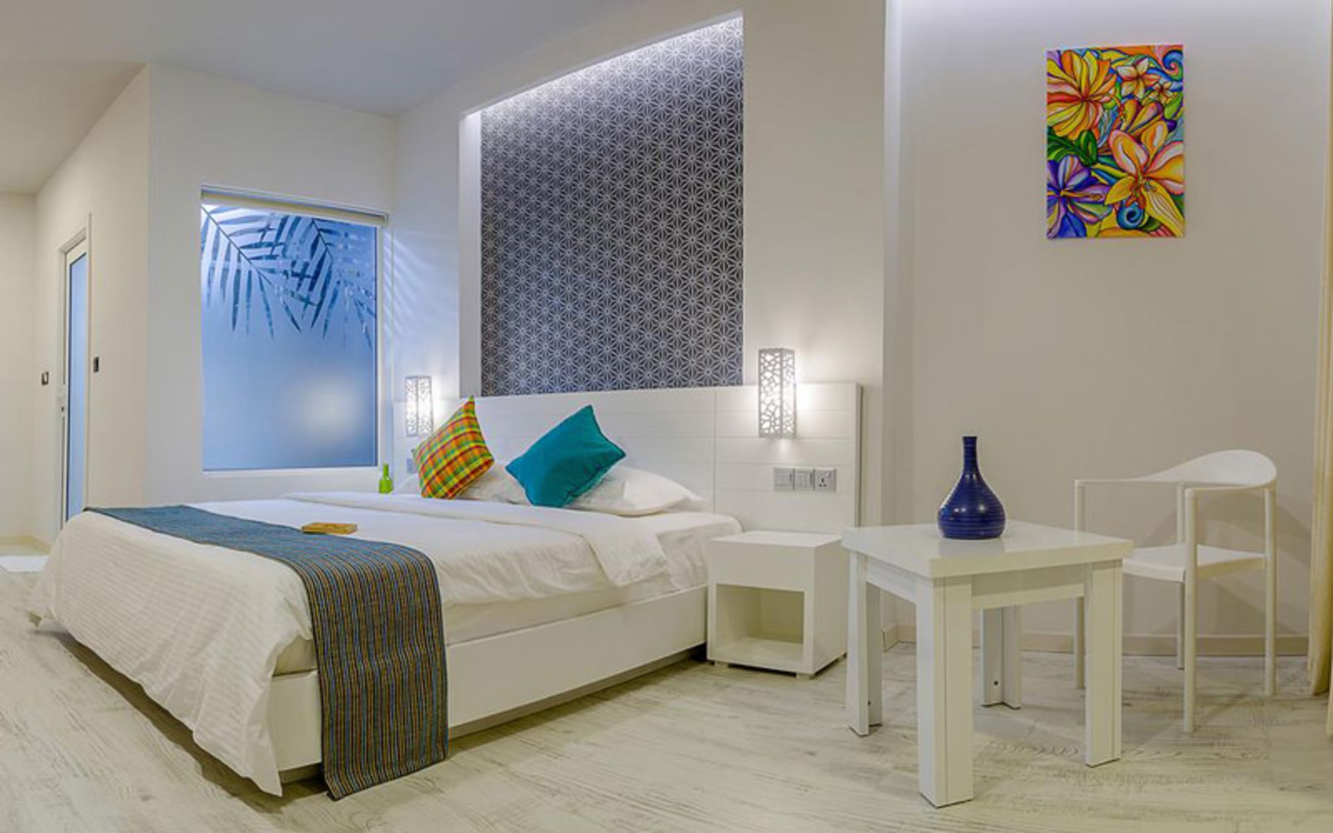 هتل ولانا بیچ (Velana Beach Maldives)