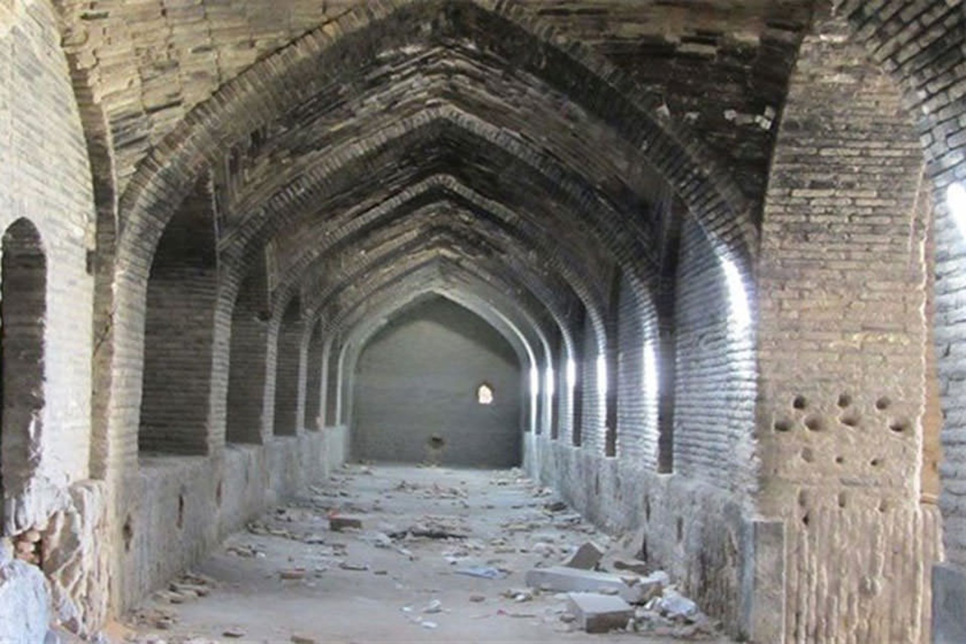 کاروانسرای جلوگیر
