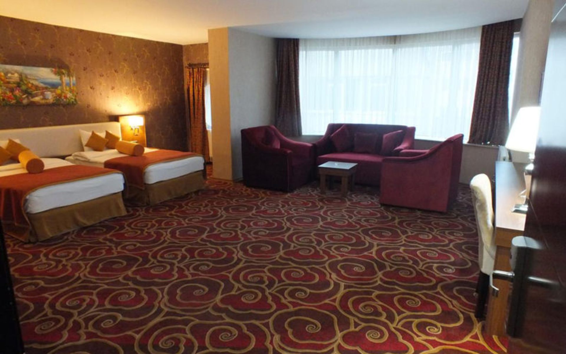 هتل رویال برک (Royal Berk Hotel)