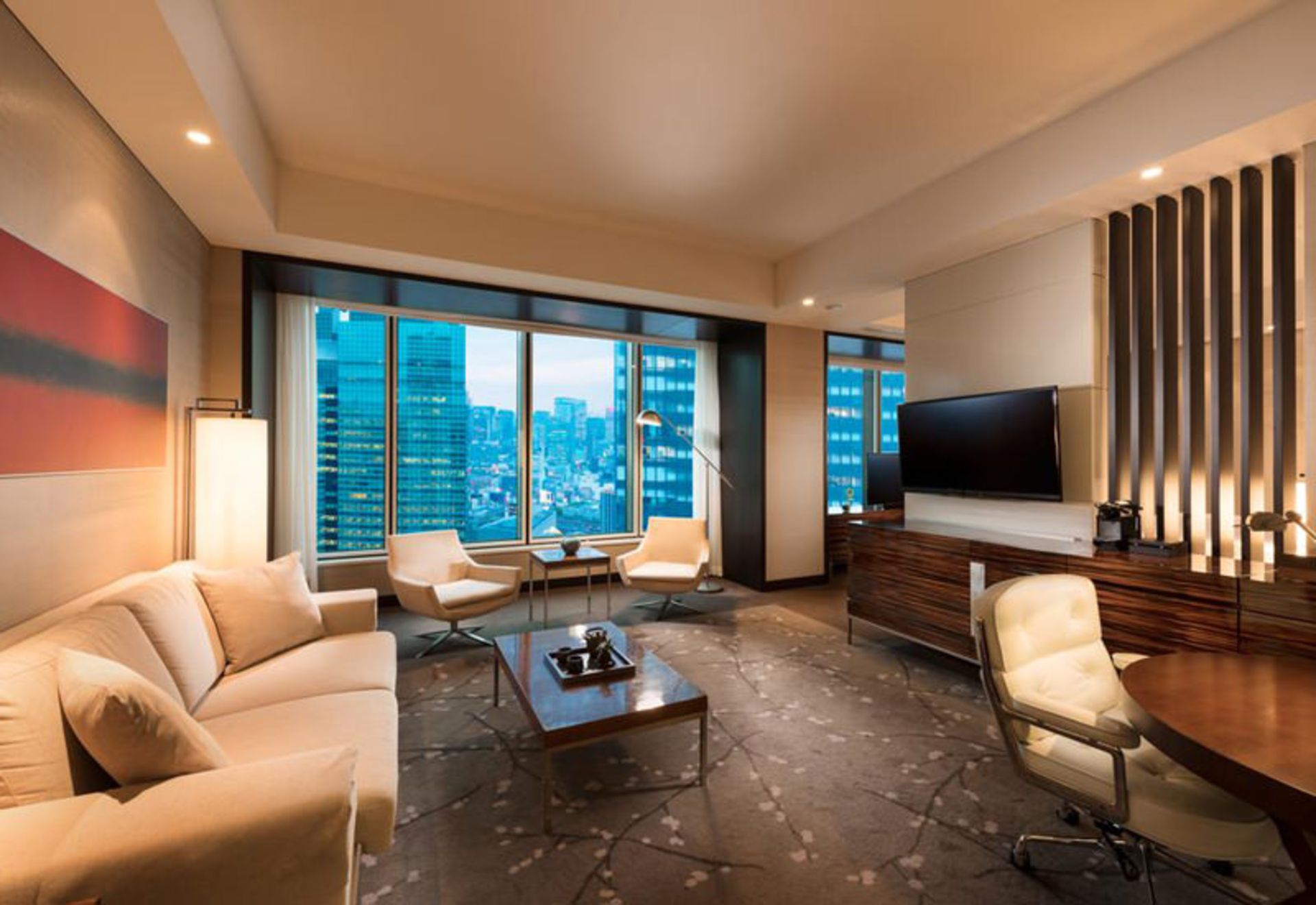 هتل کونراد (Conrad Tokyo)