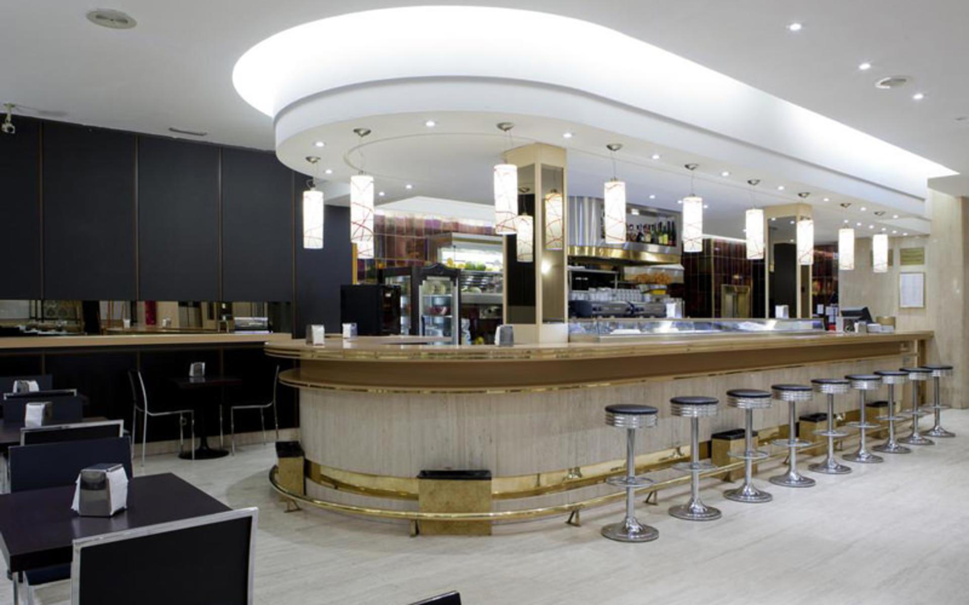 هتل لیابنی (Hotel Liabeny)