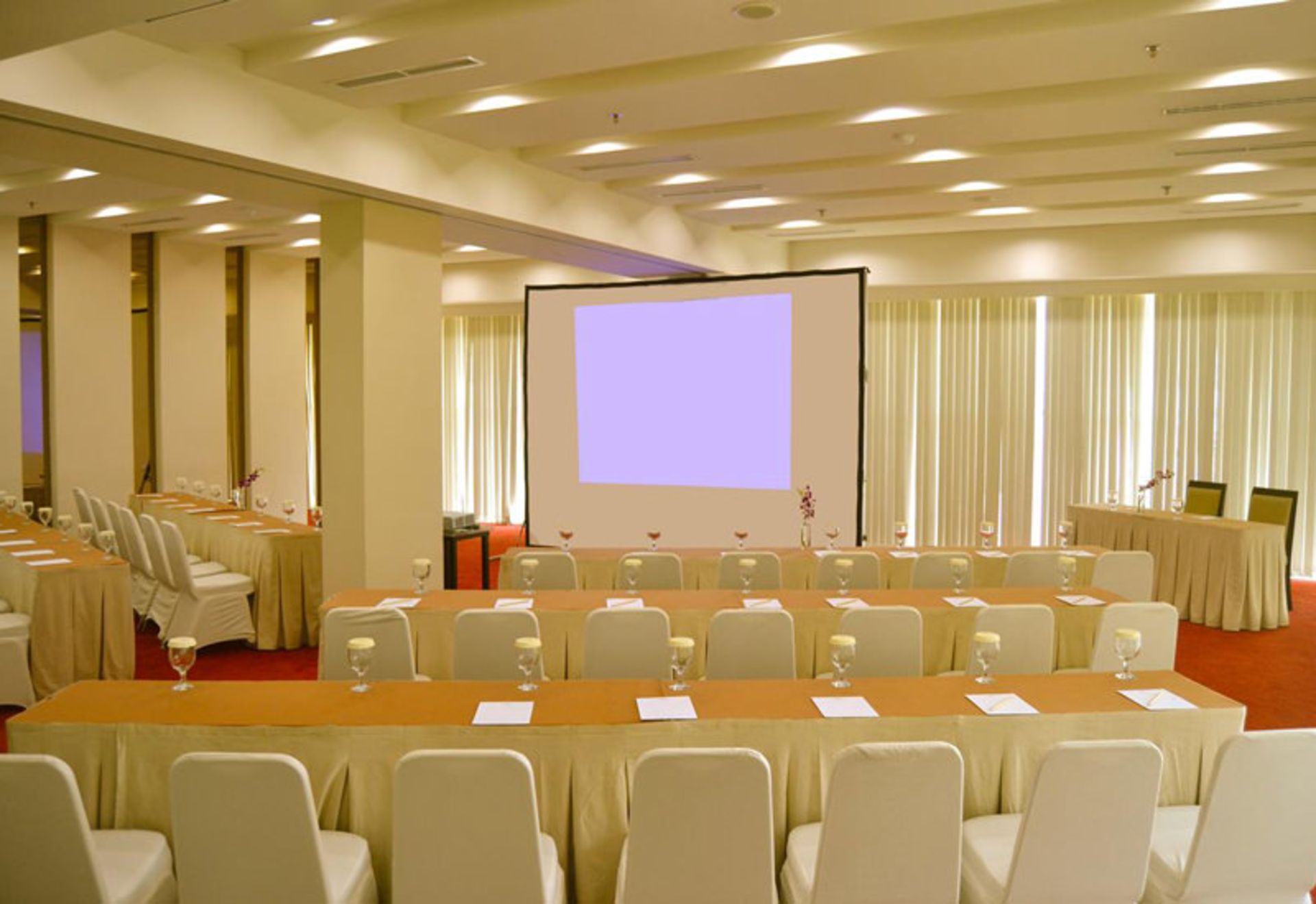 هتل سانتیکا بی اس دی سیتی سرپونگ (Hotel Santika BSD City-Serpong)