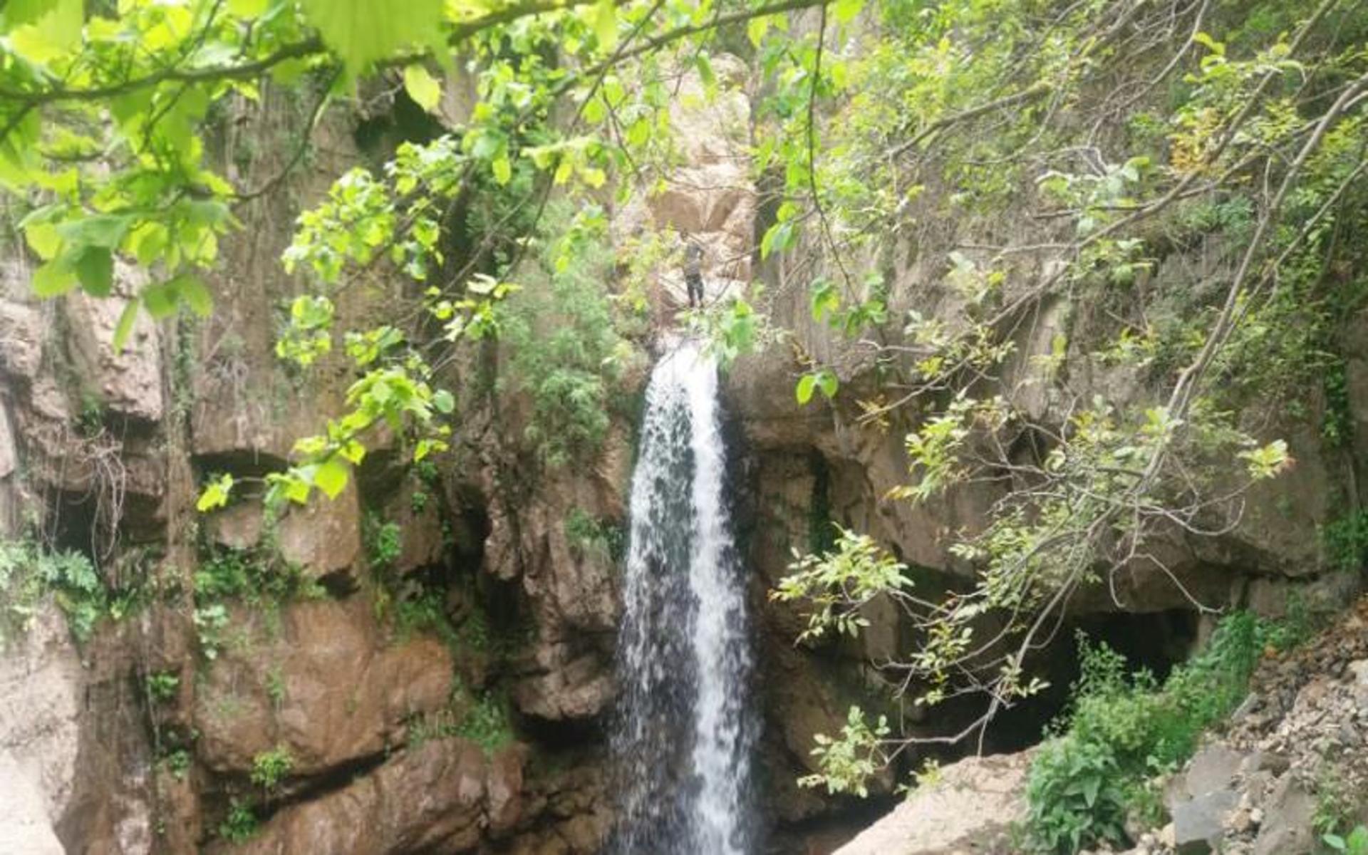 آبشار هشترخان