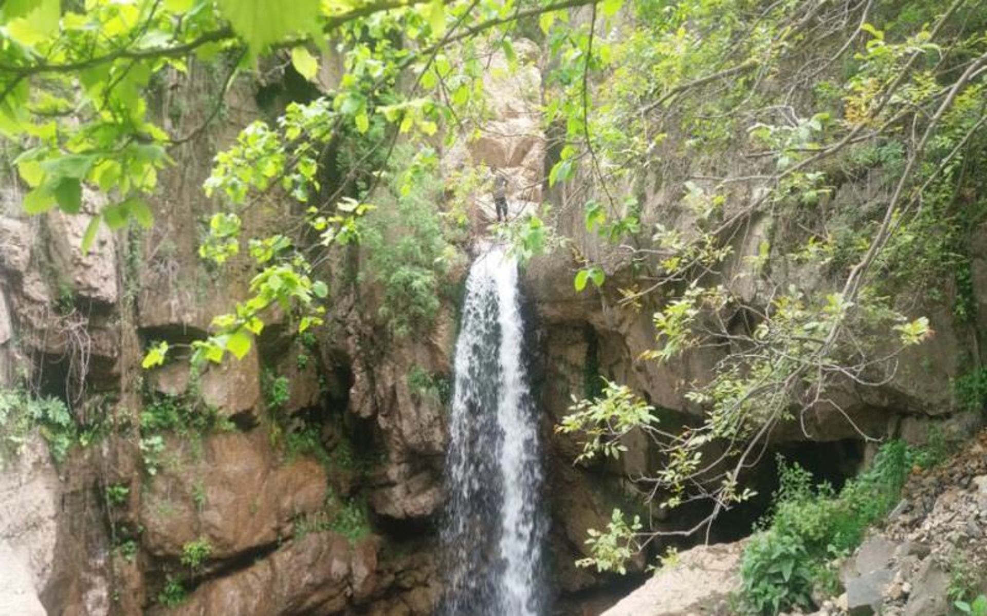 آبشار هشترخان