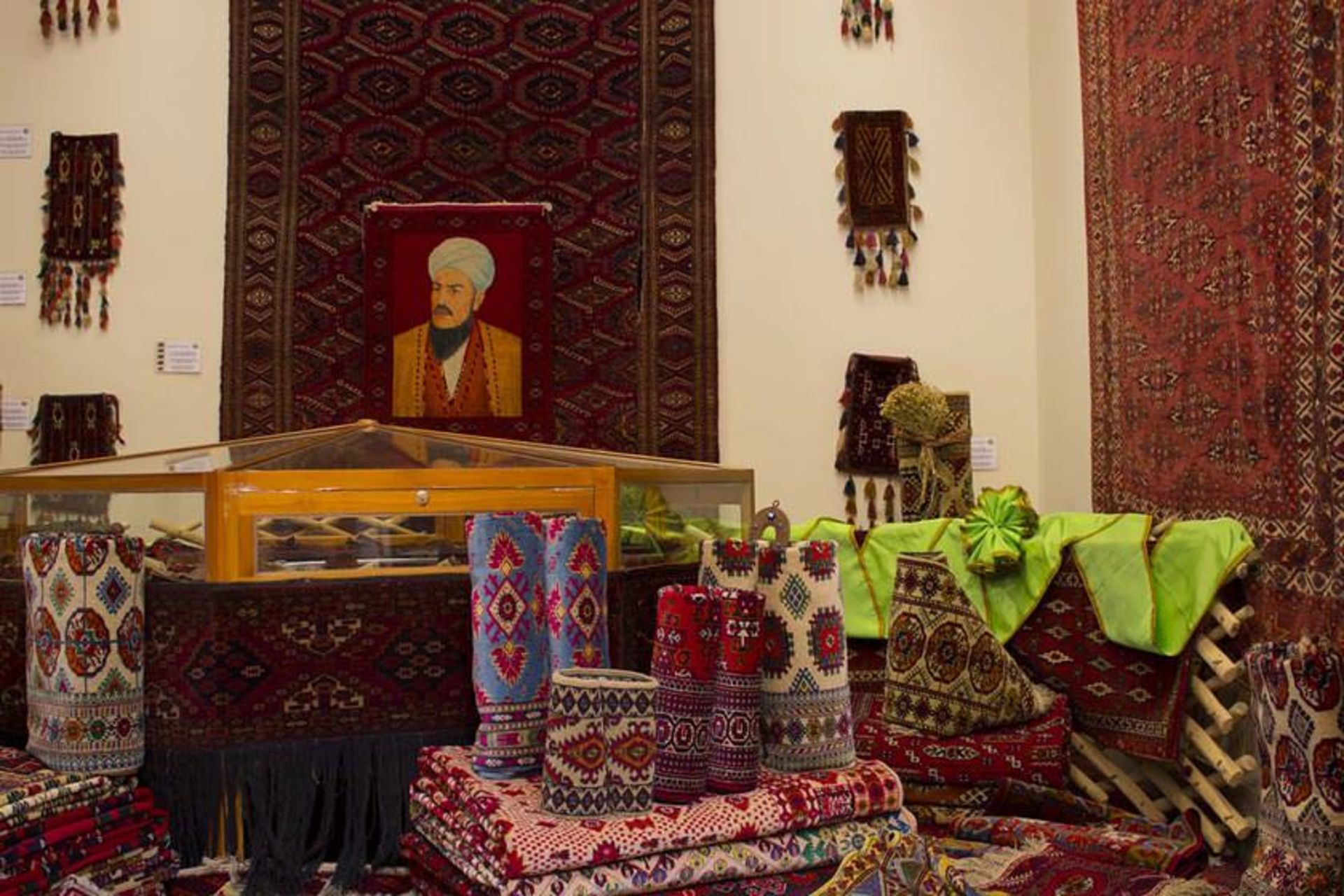 موزه فرش ترکمنی