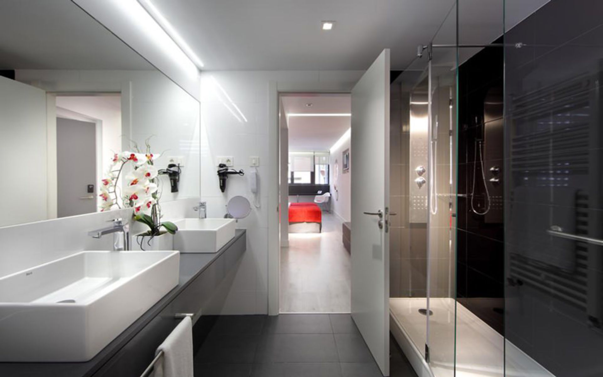 هتل اروستارز سنترال (Eurostars Central)