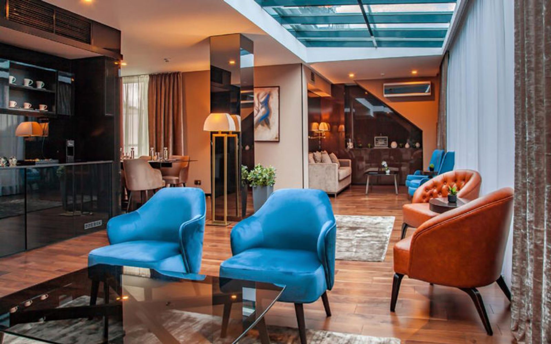 هتل سنت تن (SAINT TEN Hotel)
