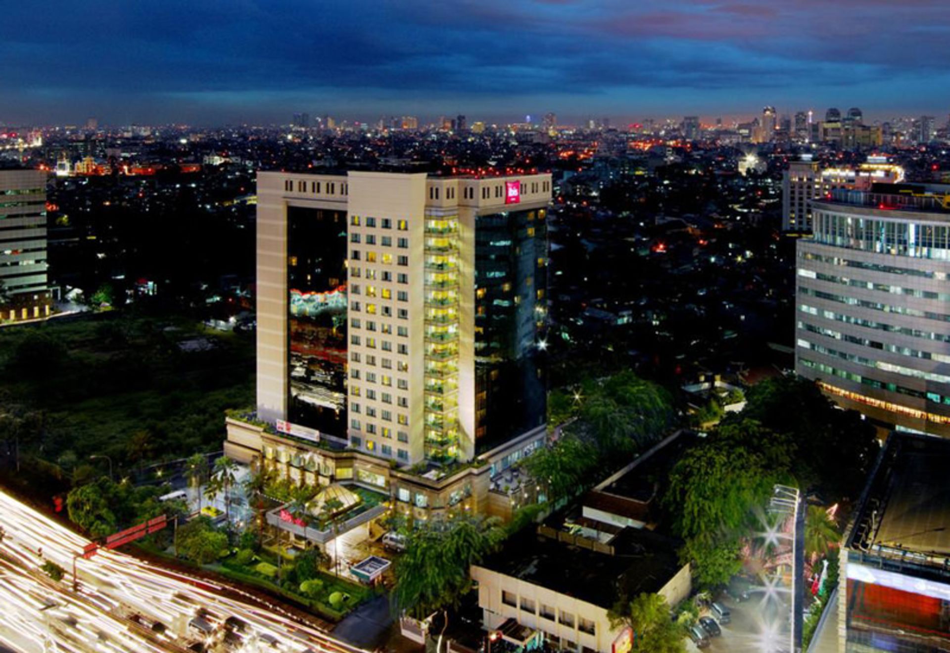 هتل ایبیس جاکارتا اسلیپی (Ibis Jakarta Slipi)