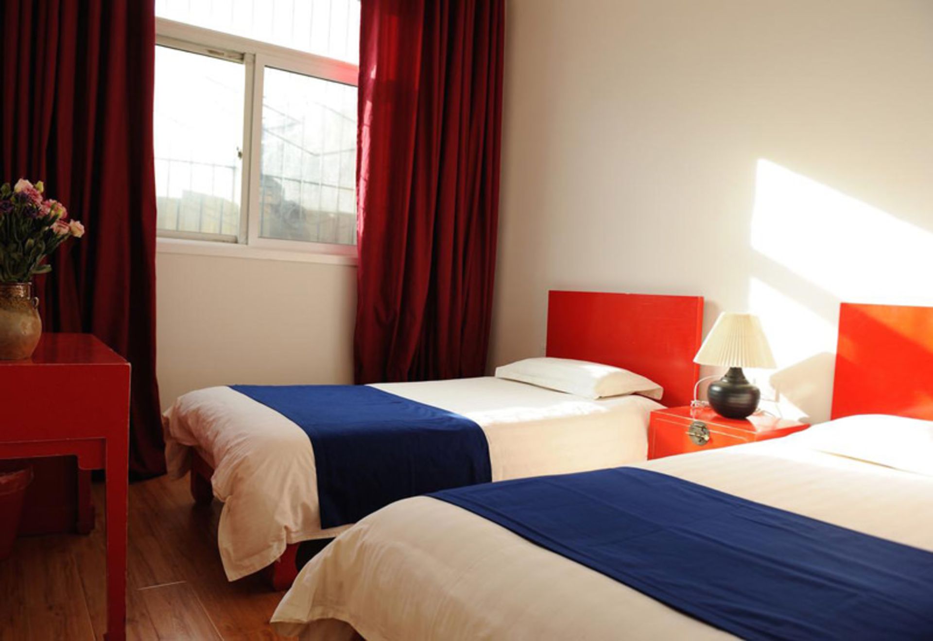 هاستل پکینگ یوس (Peking Youth Hostel)