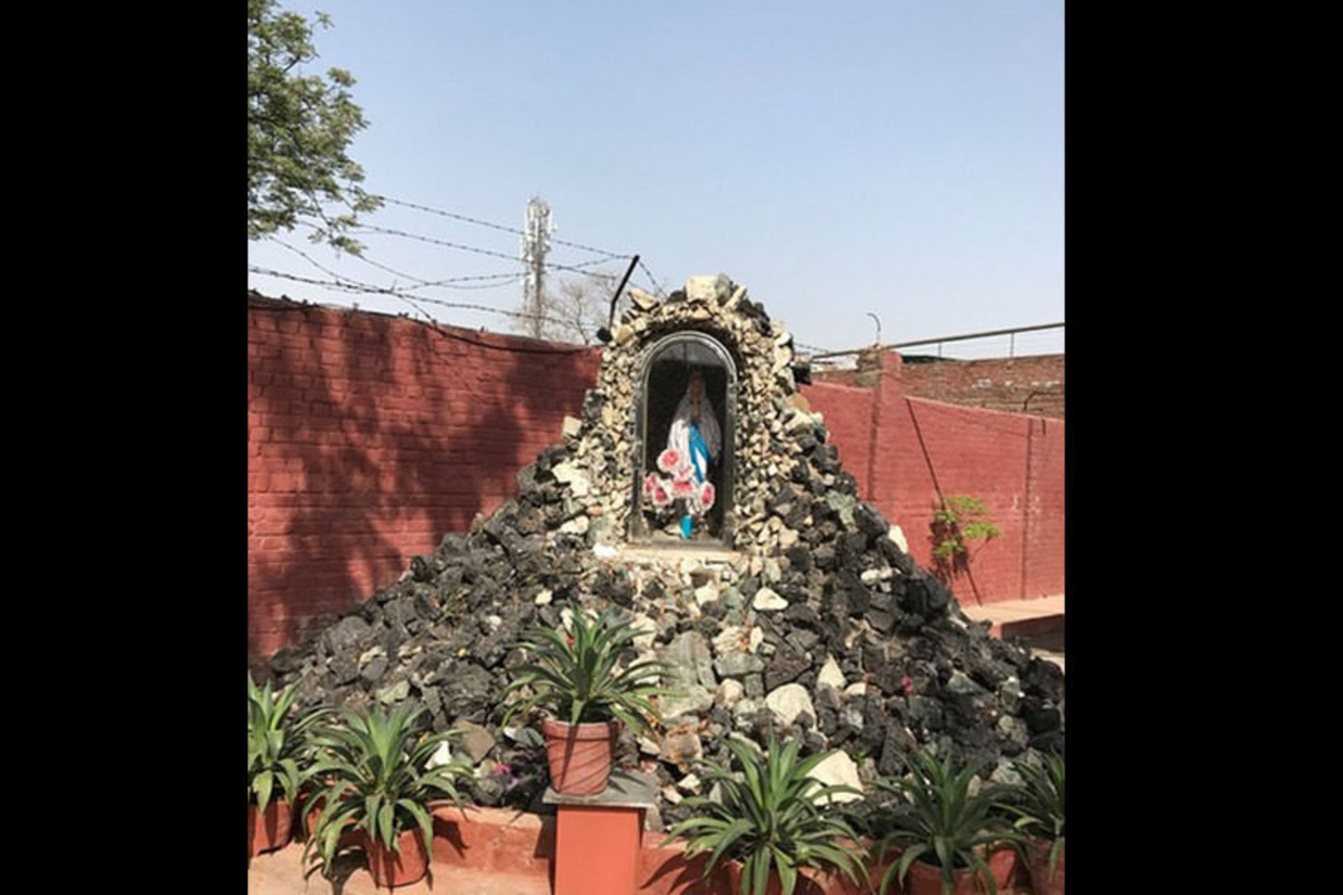 Mother Teresa's Missionaries of Charity