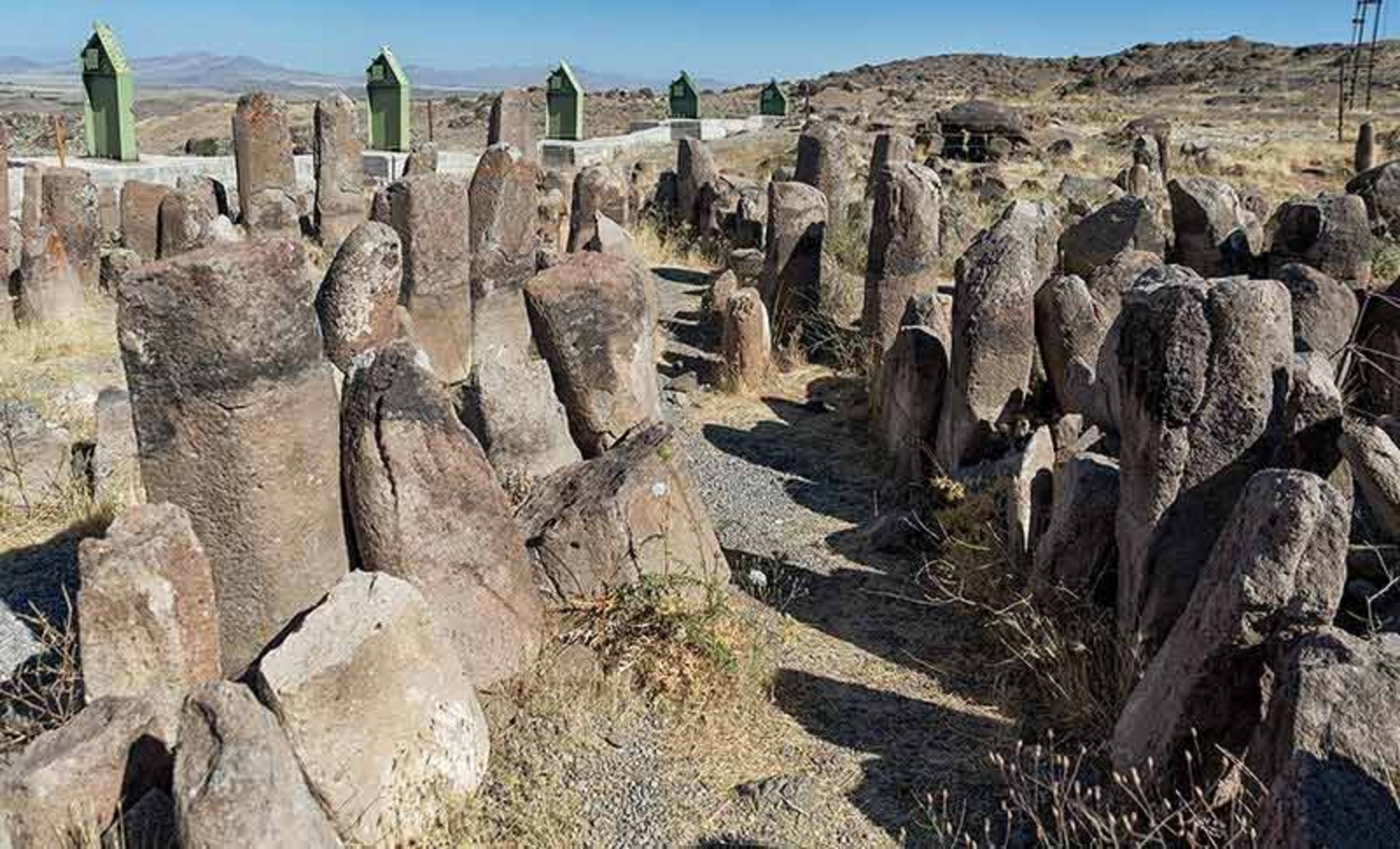 محوطه باستانی یئری