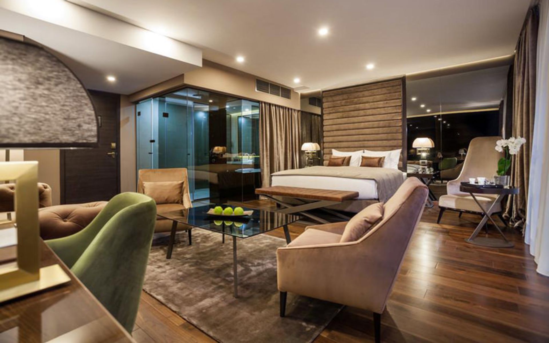 هتل سنت تن (SAINT TEN Hotel)