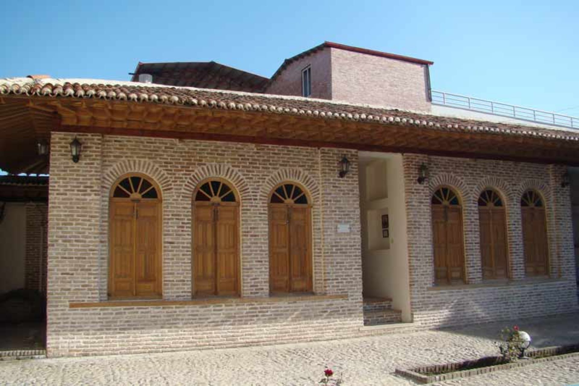 خانه امیر لطیفی