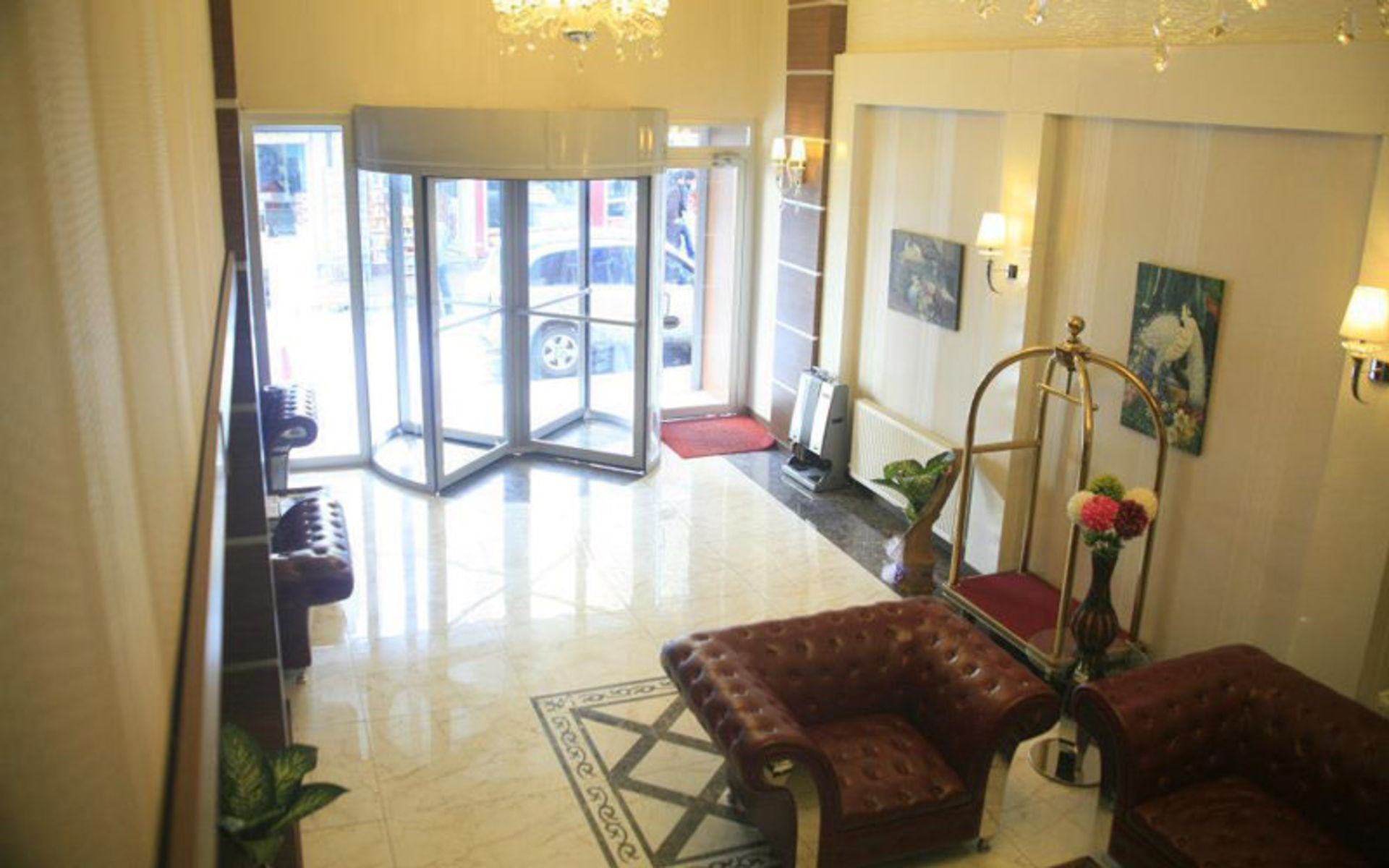 هتل رویال برک (Royal Berk Hotel)